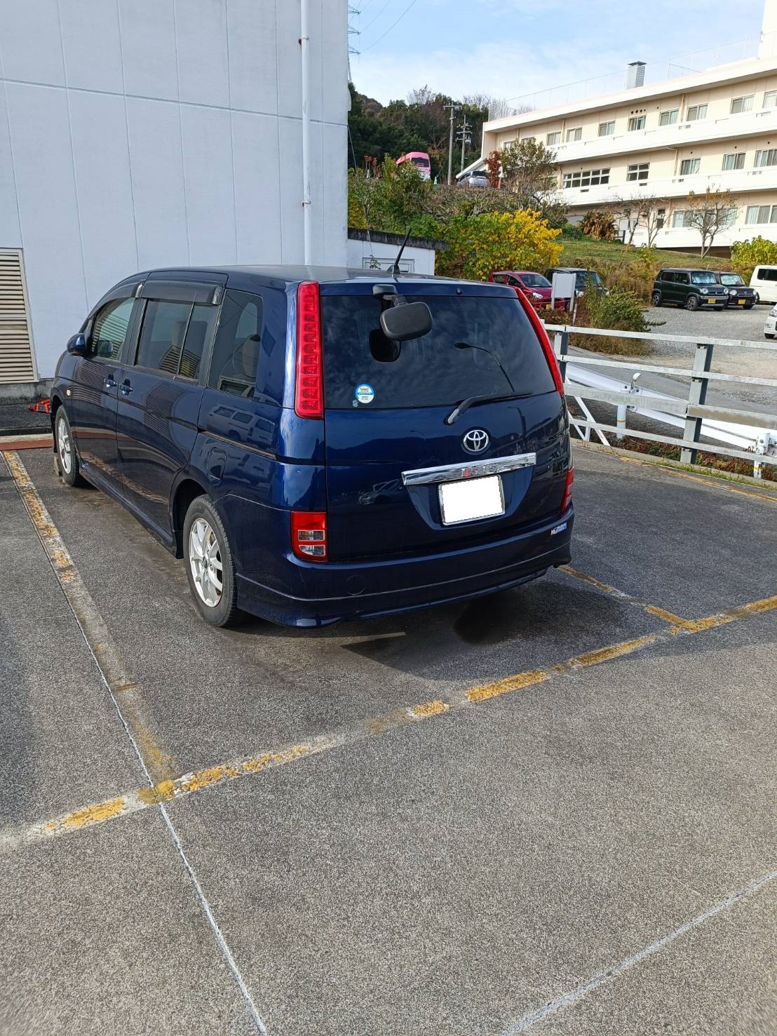 トヨタアイシス平成17年式(2005年式)広島県福山市の買取実績2023/01/20画像2