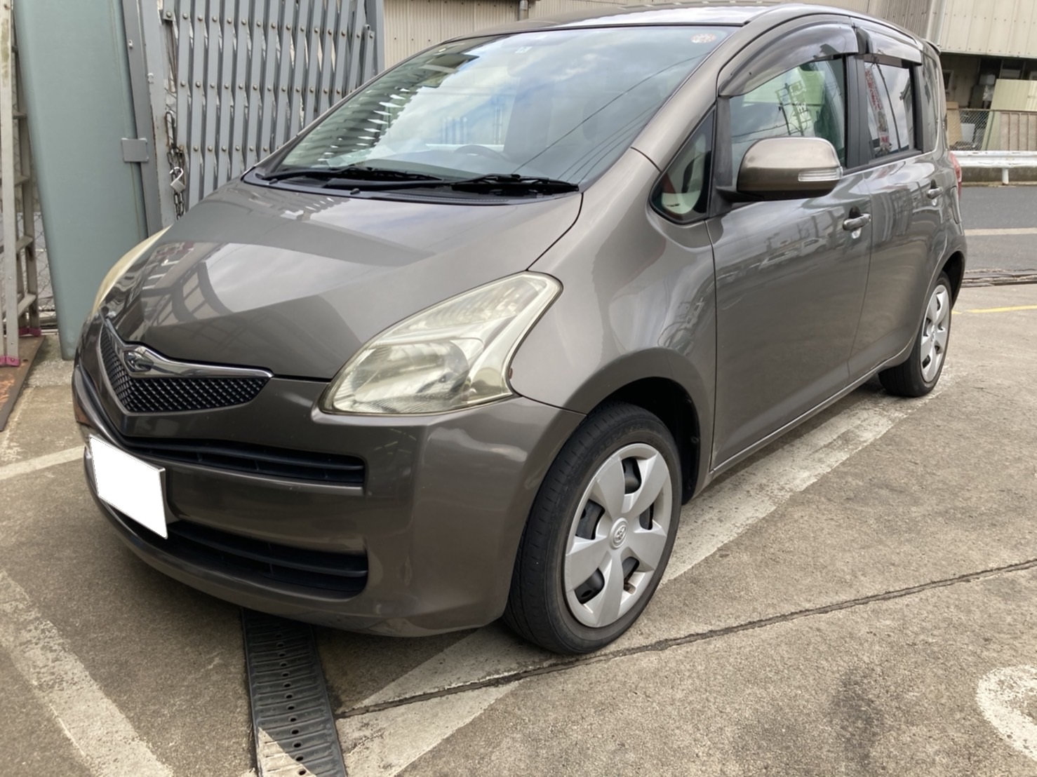 トヨタラクティス平成17年式(2005年式)鳥取県八頭郡 八頭町の買取実績2023/06/27画像1