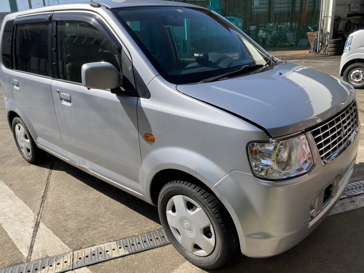 ミツビシｅＫスポーツ平成23年式(2011年式)鳥取県鳥取市の買取実績2023/06/27画像1