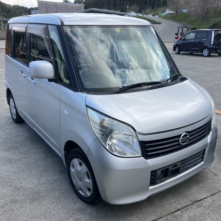 ニッサンルークス平成23年式(2011年式)鹿児島県いちき串木野市の買取実績2024/07/01画像1