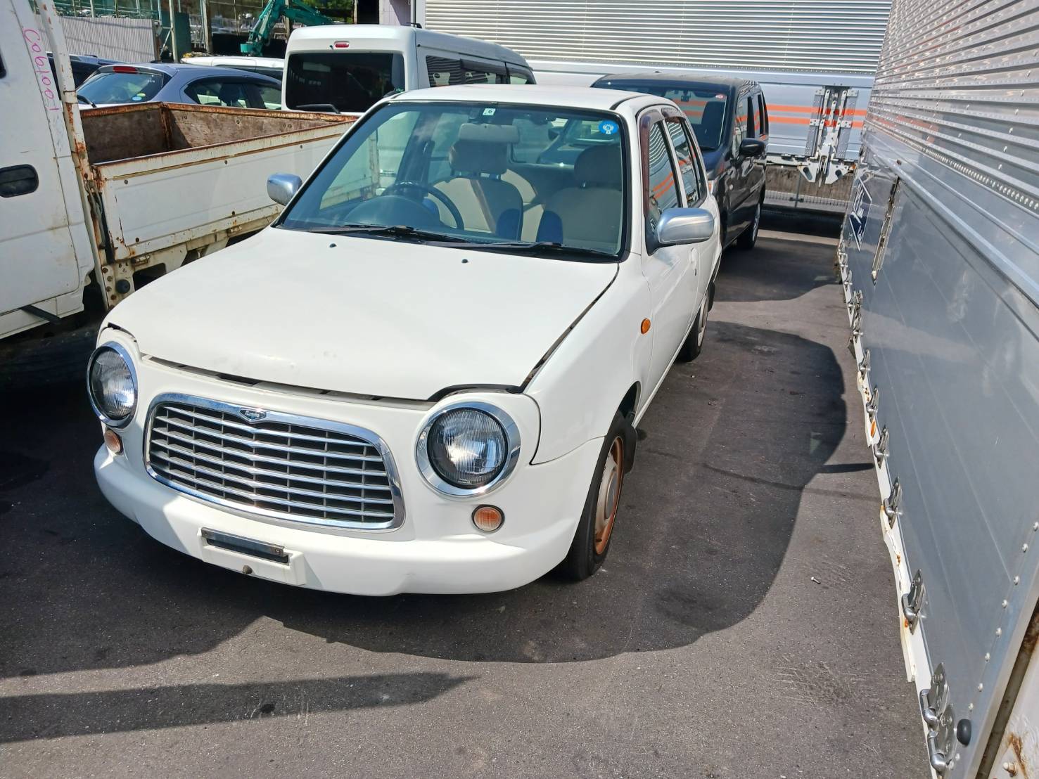 ニッサンマーチ平成11年式(1999年式)広島県広島市の買取実績2024/12/20画像1