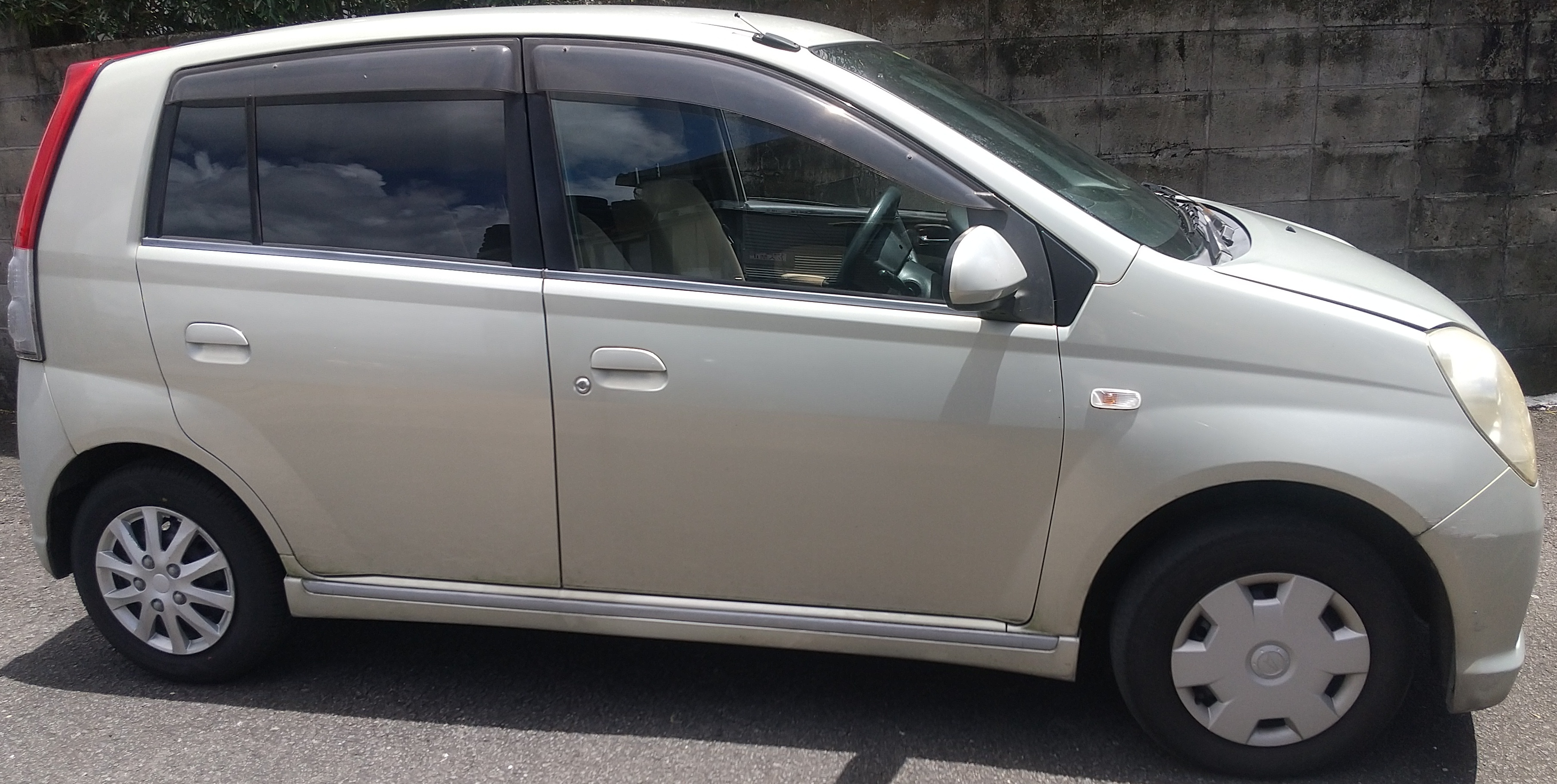 ダイハツミラアヴィ平成17年式(2005年式)鹿児島県南さつま市の買取実績2025/01/30画像1