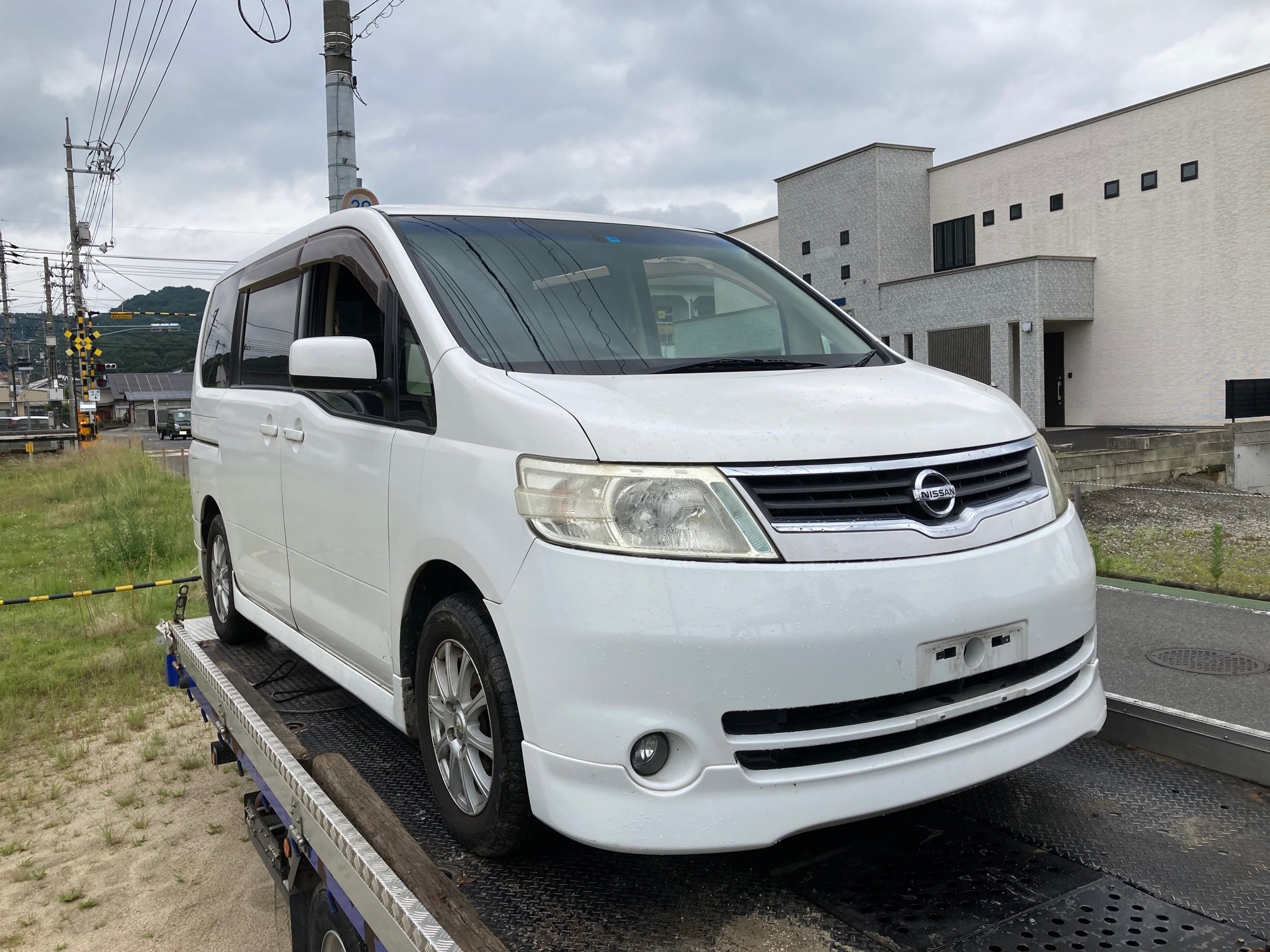 ニッサンセレナ平成17年式(2005年式)広島県の買取実績2025/01/30画像1