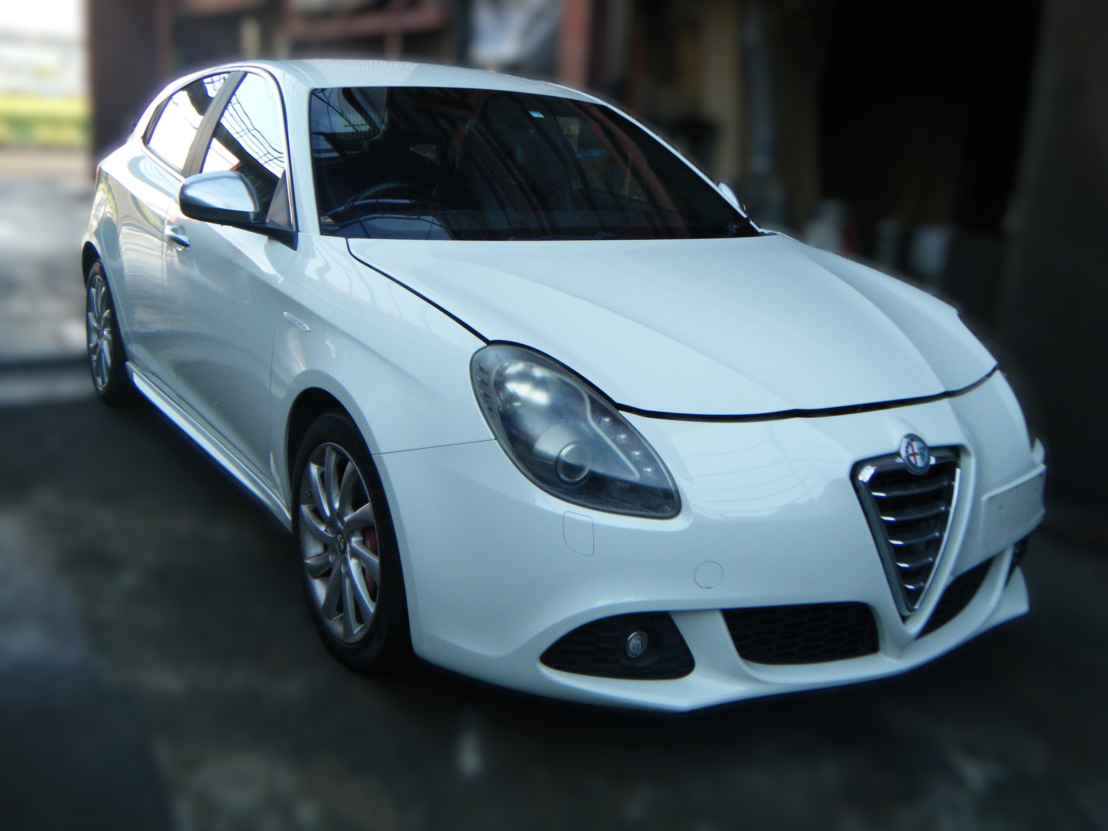 アルファロメオアルファ・ジュリエッタ平成24年式(2012年式)大阪府東大阪市の買取実績2025/02/19画像1