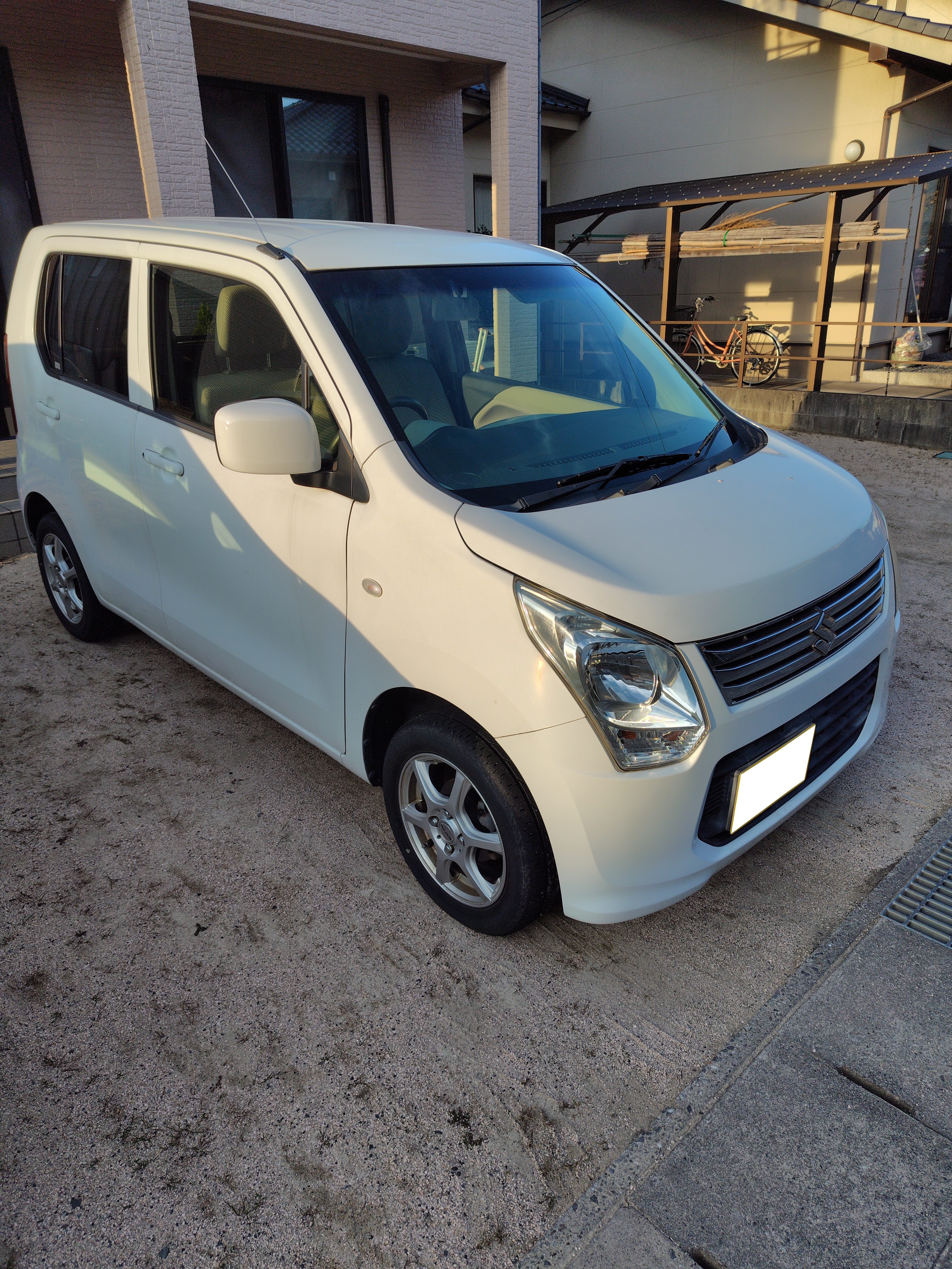 スズキワゴンＲ平成26年式(2014年式)広島県尾道市の買取実績2025/03/05画像1