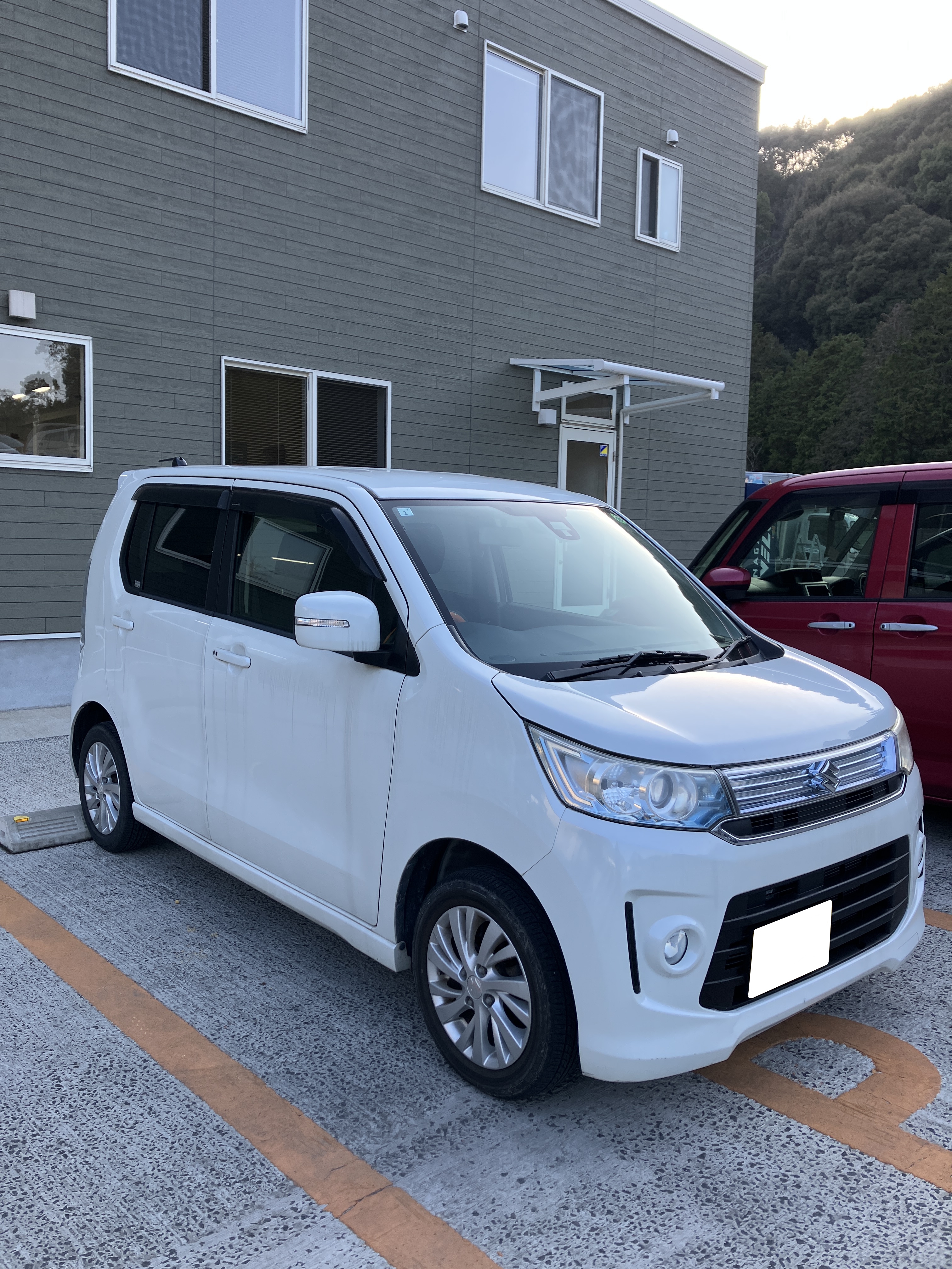 スズキワゴンＲスティングレー平成26年式(2014年式)長崎県西彼杵郡 時津町の買取実績2025/09/12画像1