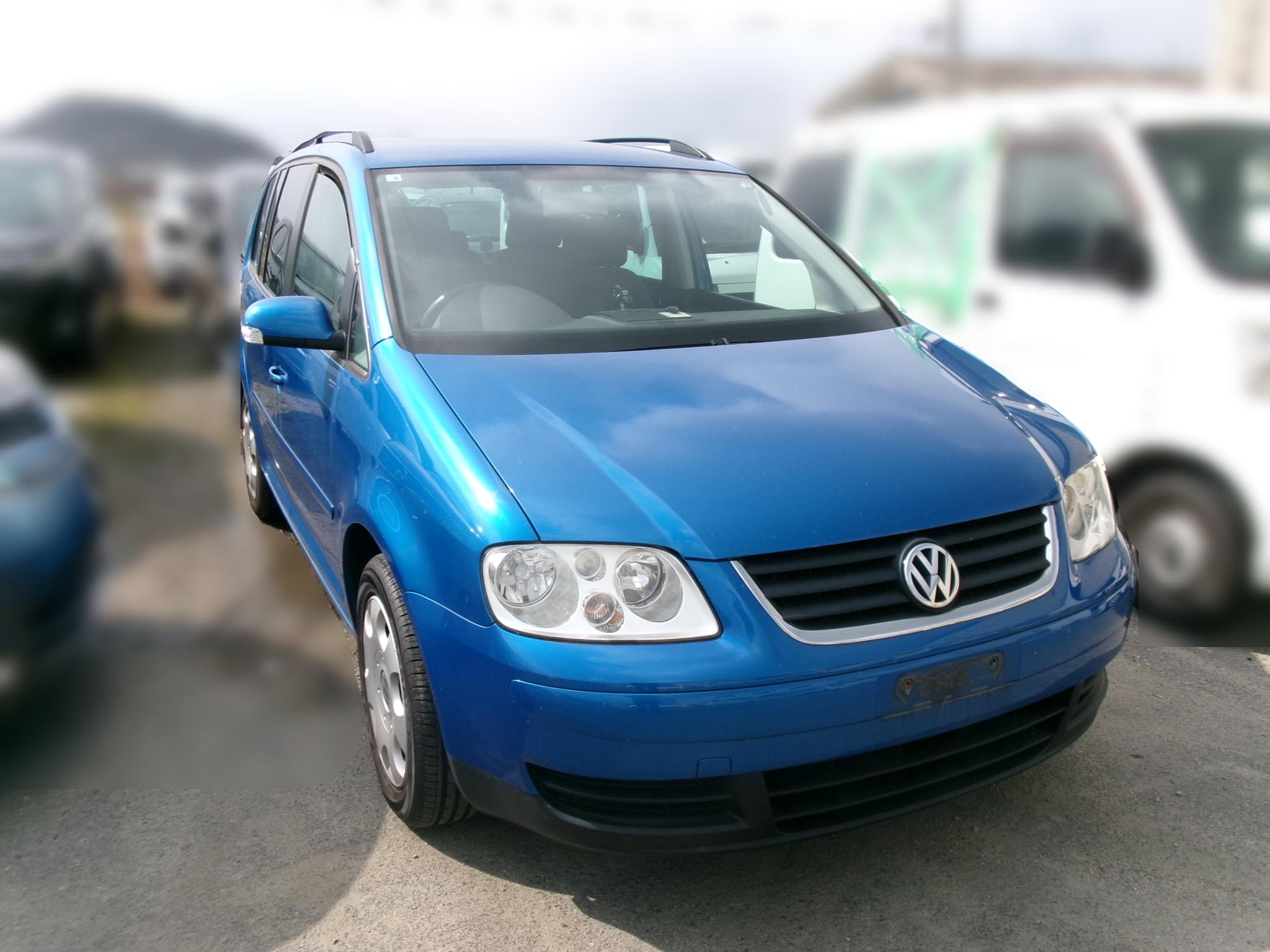 フォルクスワーゲンゴルフトゥーラン平成16年式(2004年式)大阪府大阪市の買取実績2025/09/12画像1