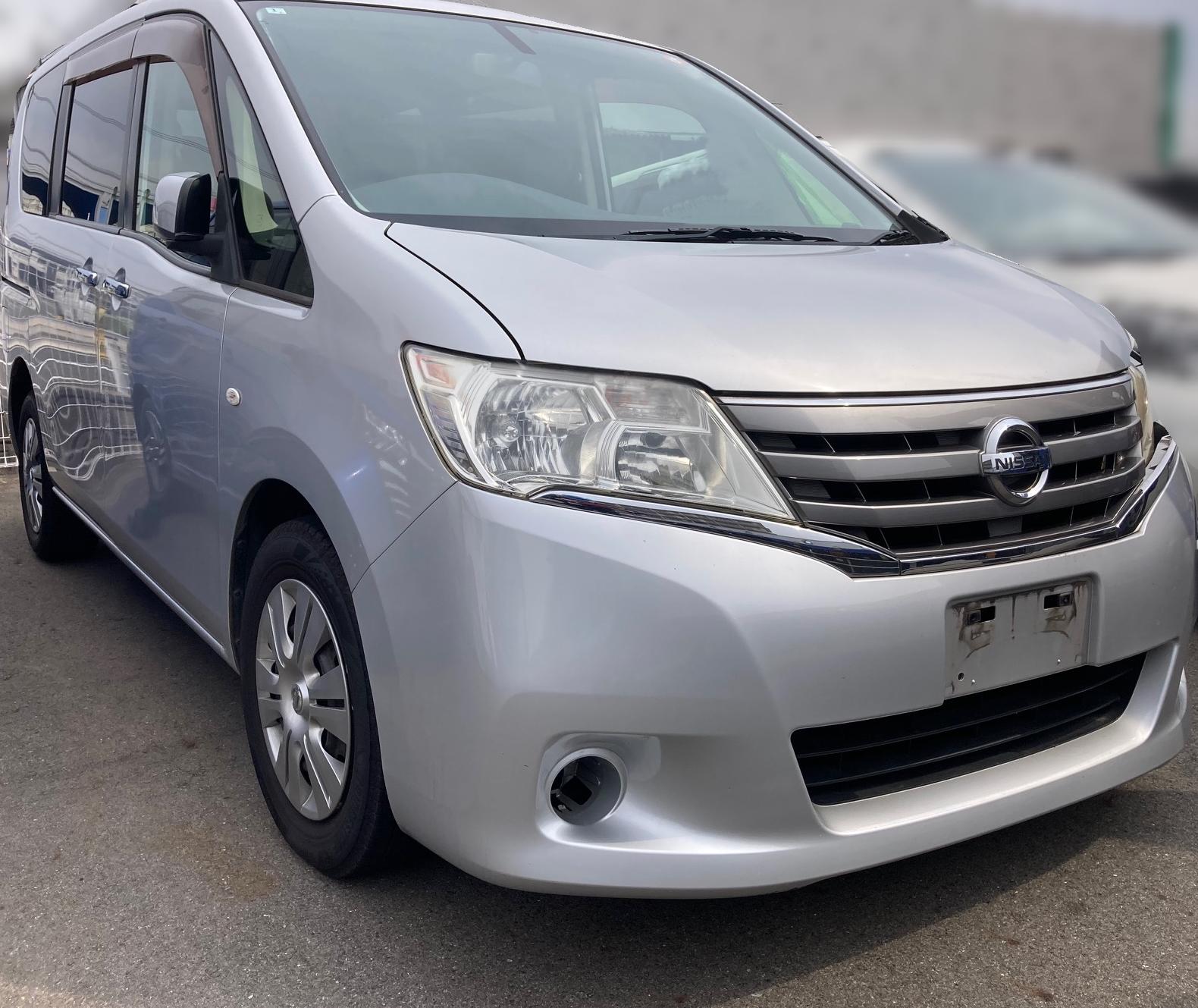 ニッサンセレナ平成24年式(2012年式)広島県福山市の買取実績2025/09/12画像1