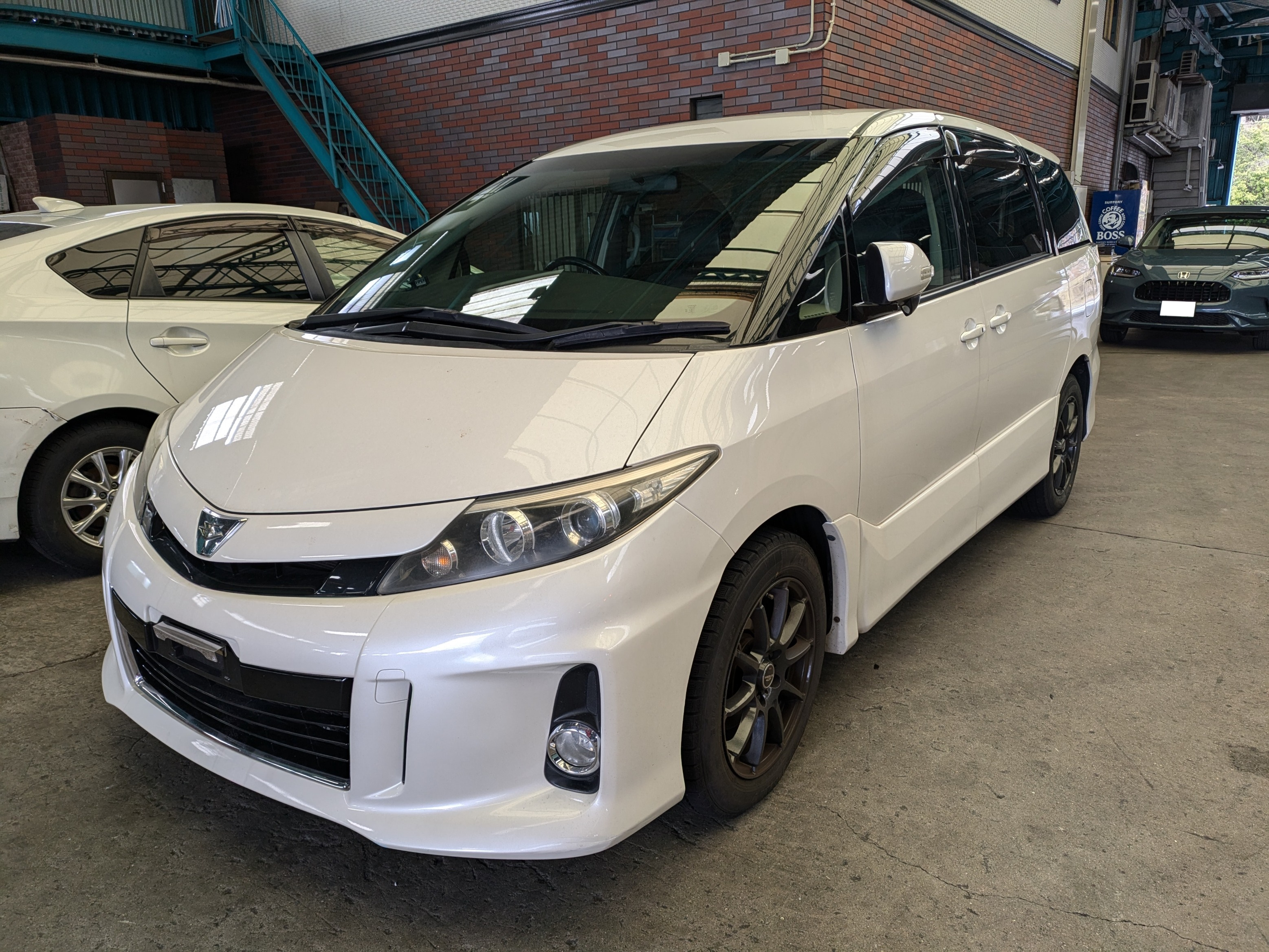 トヨタエスティマ不明式(年式)兵庫県神戸市の買取実績2025/09/12画像1