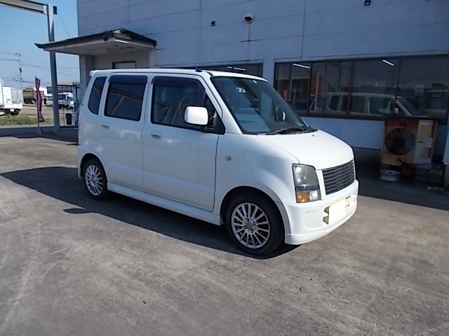 スズキワゴンＲ平成18年式(2006年式)宮崎県都城市の買取実績2025/09/12画像1