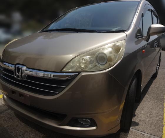 ホンダステップワゴン平成17年式(2005年式)長崎県佐世保市の買取実績2025/09/12画像1