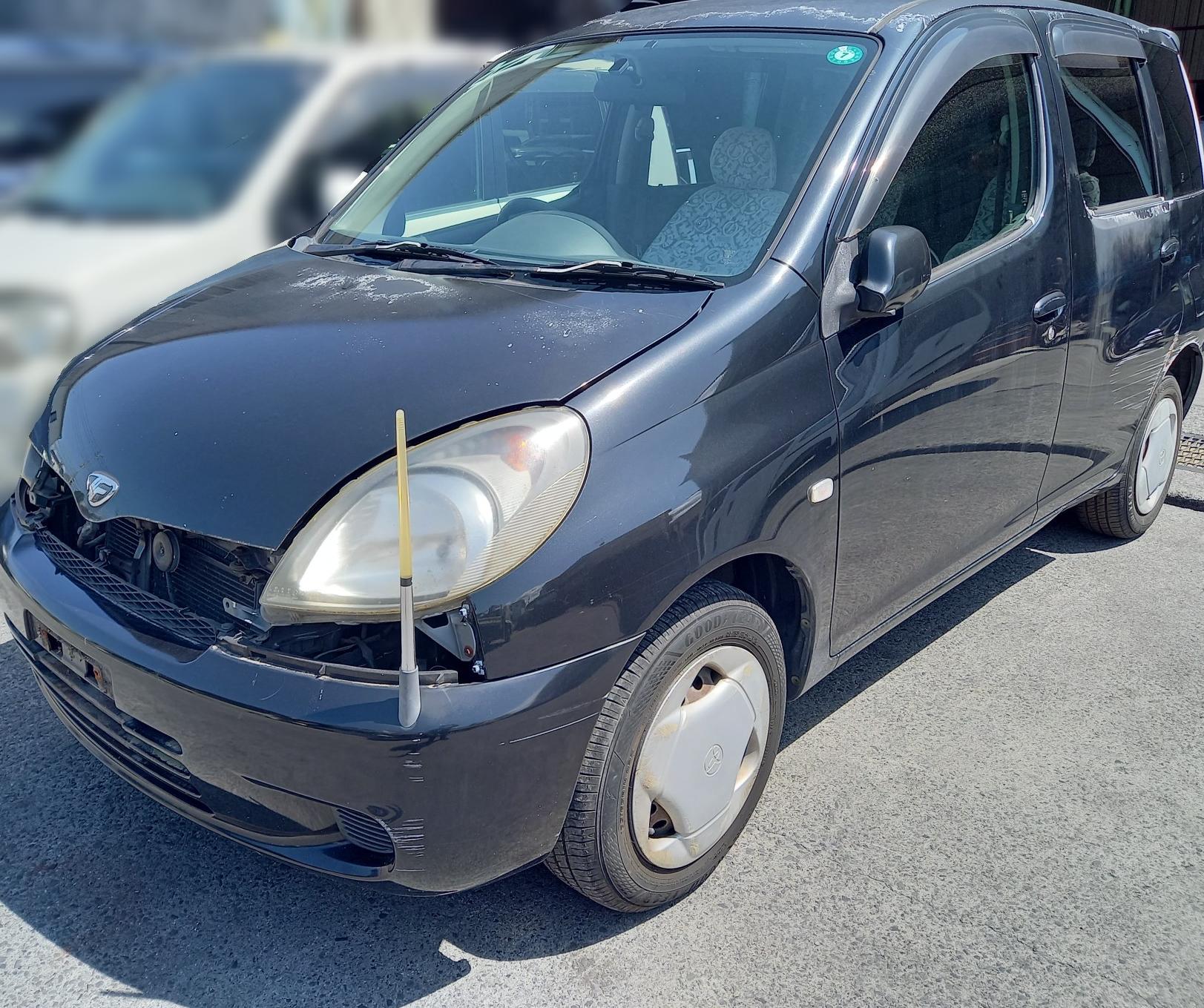 トヨタファンカーゴ平成12年式(2000年式)愛媛県松山市の買取実績2025/10/22画像1