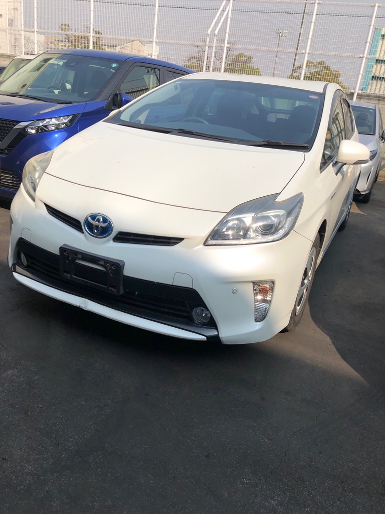 トヨタプリウス平成26年式(2014年式)広島県福山市の買取実績2025/09/12画像1