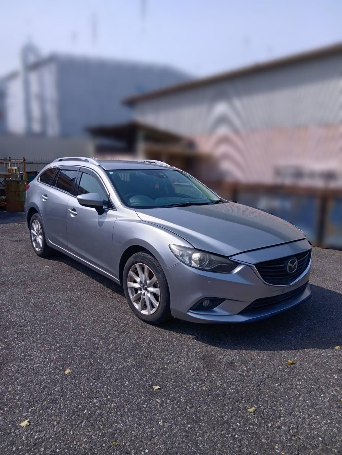 マツダアテンザワゴン平成25年式(2013年式)静岡県の買取実績2025/10/22画像1