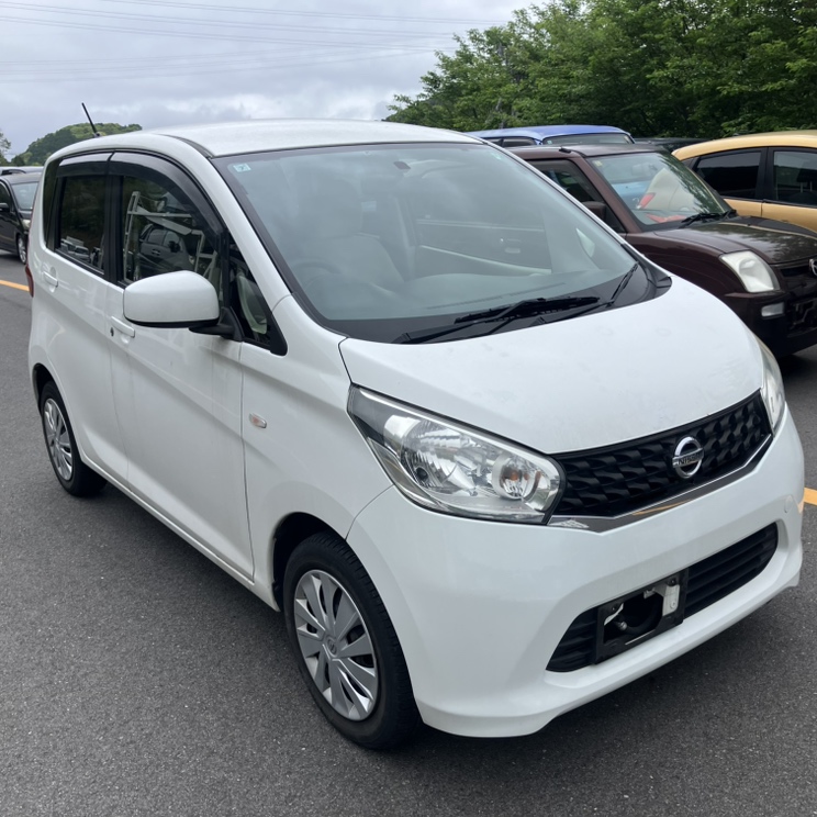 ニッサンデイズ平成27年式(2015年式)鹿児島県鹿児島市の買取実績2025/10/22画像1