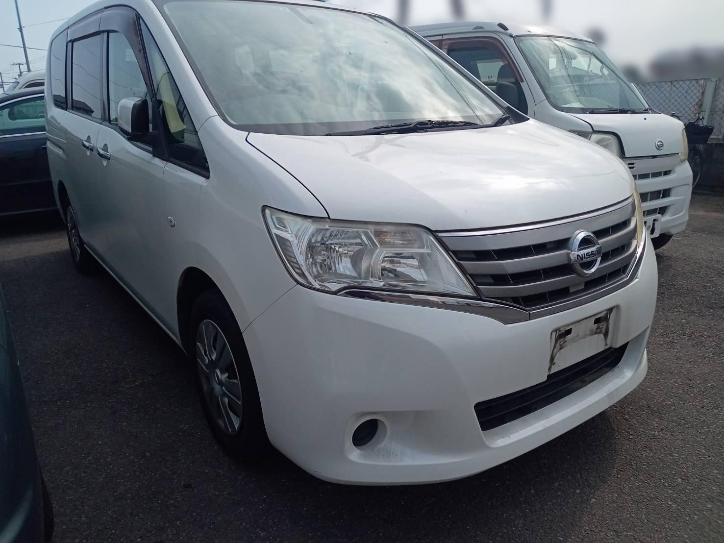 ニッサンセレナ平成23年式(2011年式)香川県高松市の買取実績2025/11/10画像1