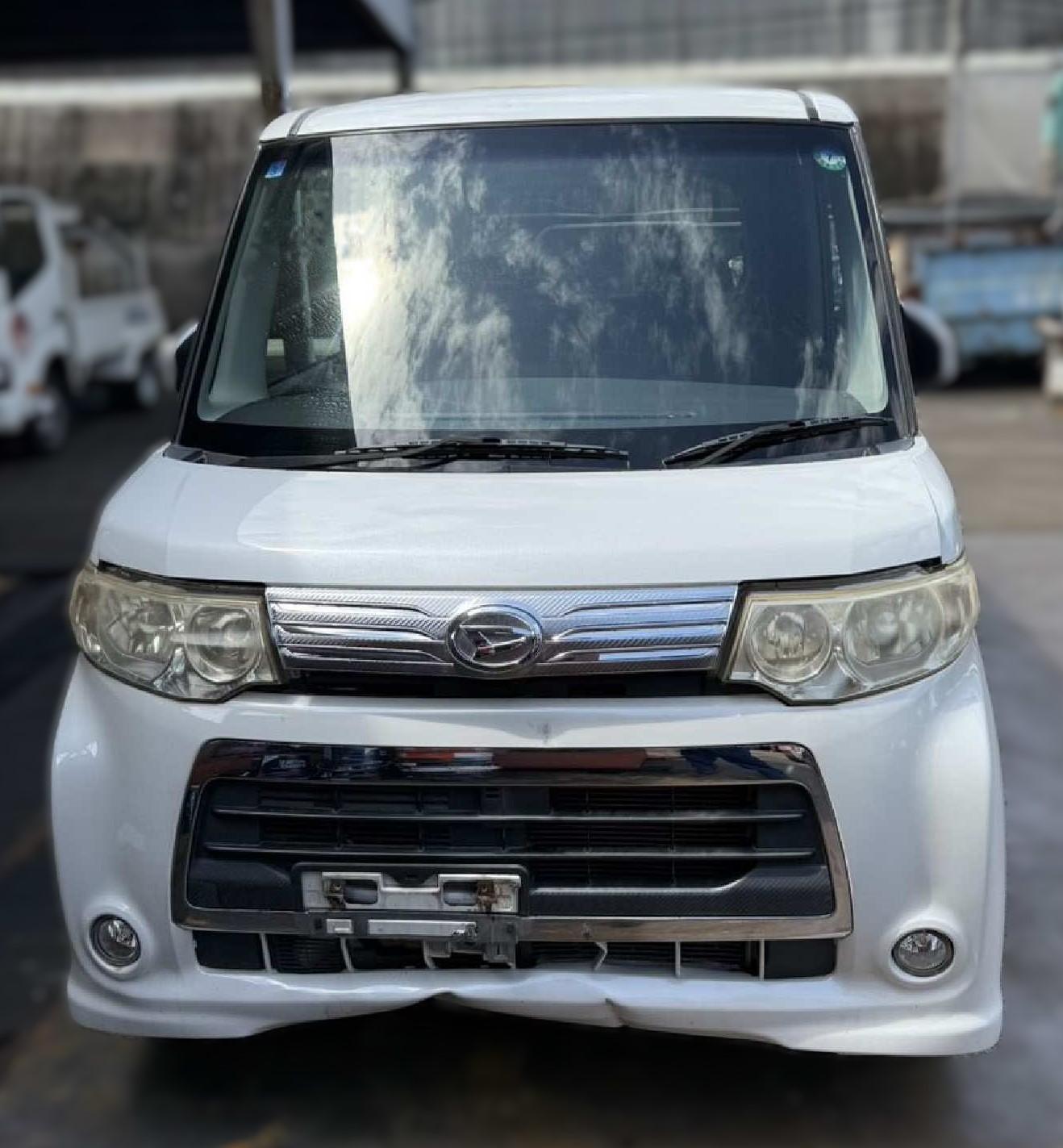 ダイハツタント平成23年式(2011年式)高知県南国市の買取実績2025/10/27画像1