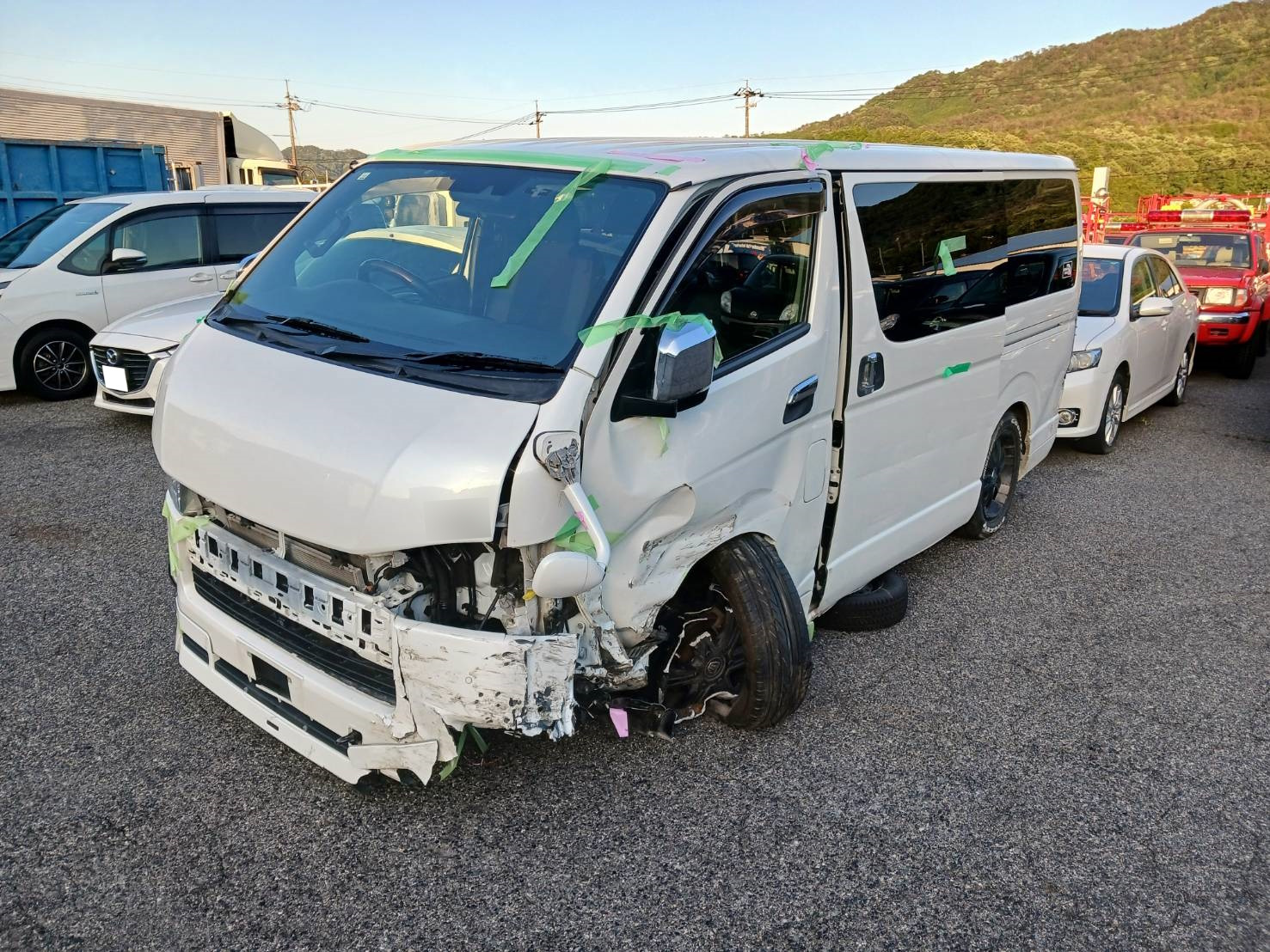 トヨタハイエースバン令和3年式(2021年式)広島県東広島市の買取実績2025/11/04画像1