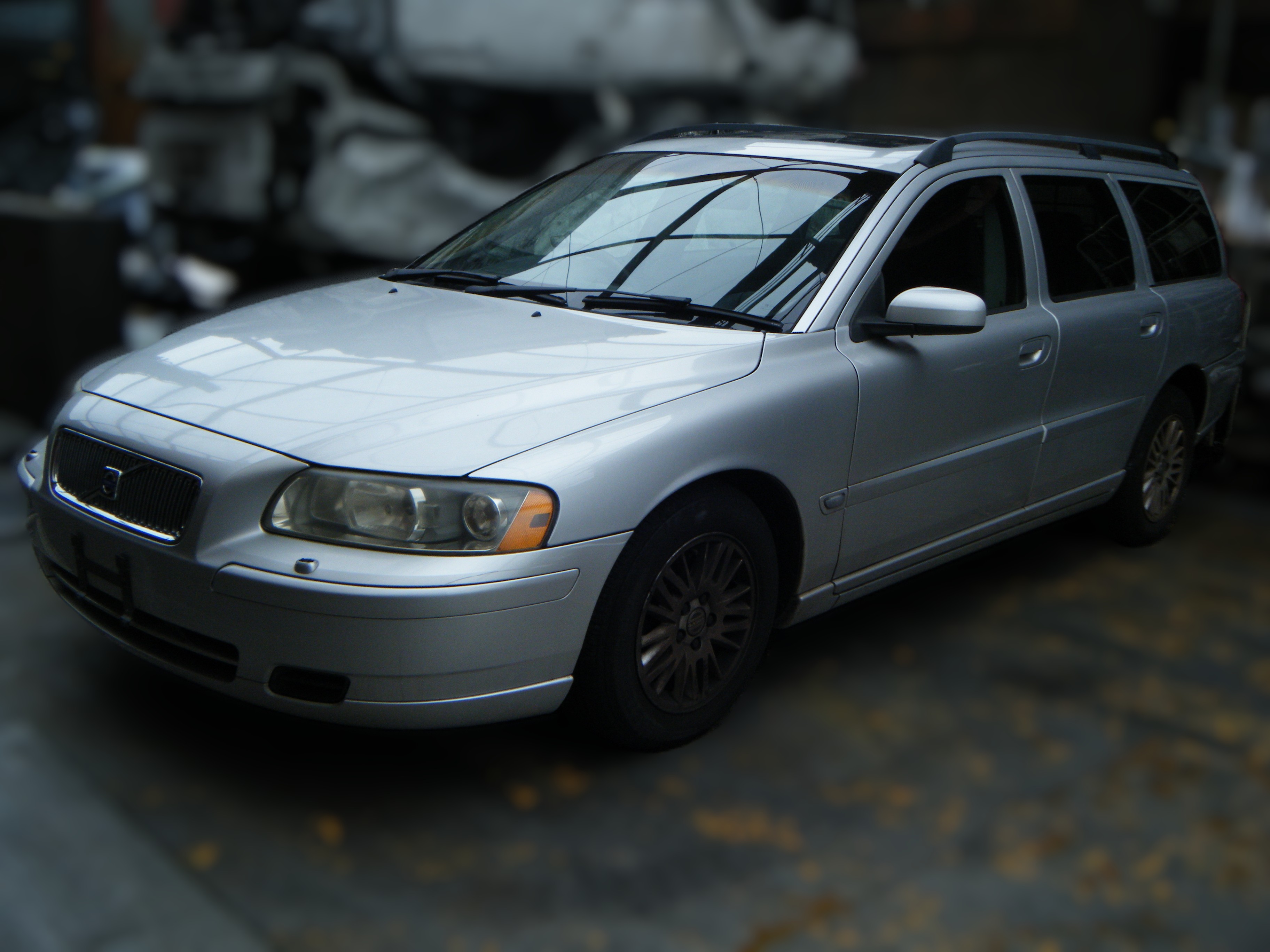 ボルボボルボ・Ｖ７０平成18年式(2006年式)大阪府堺市の買取実績2025/11/04画像1