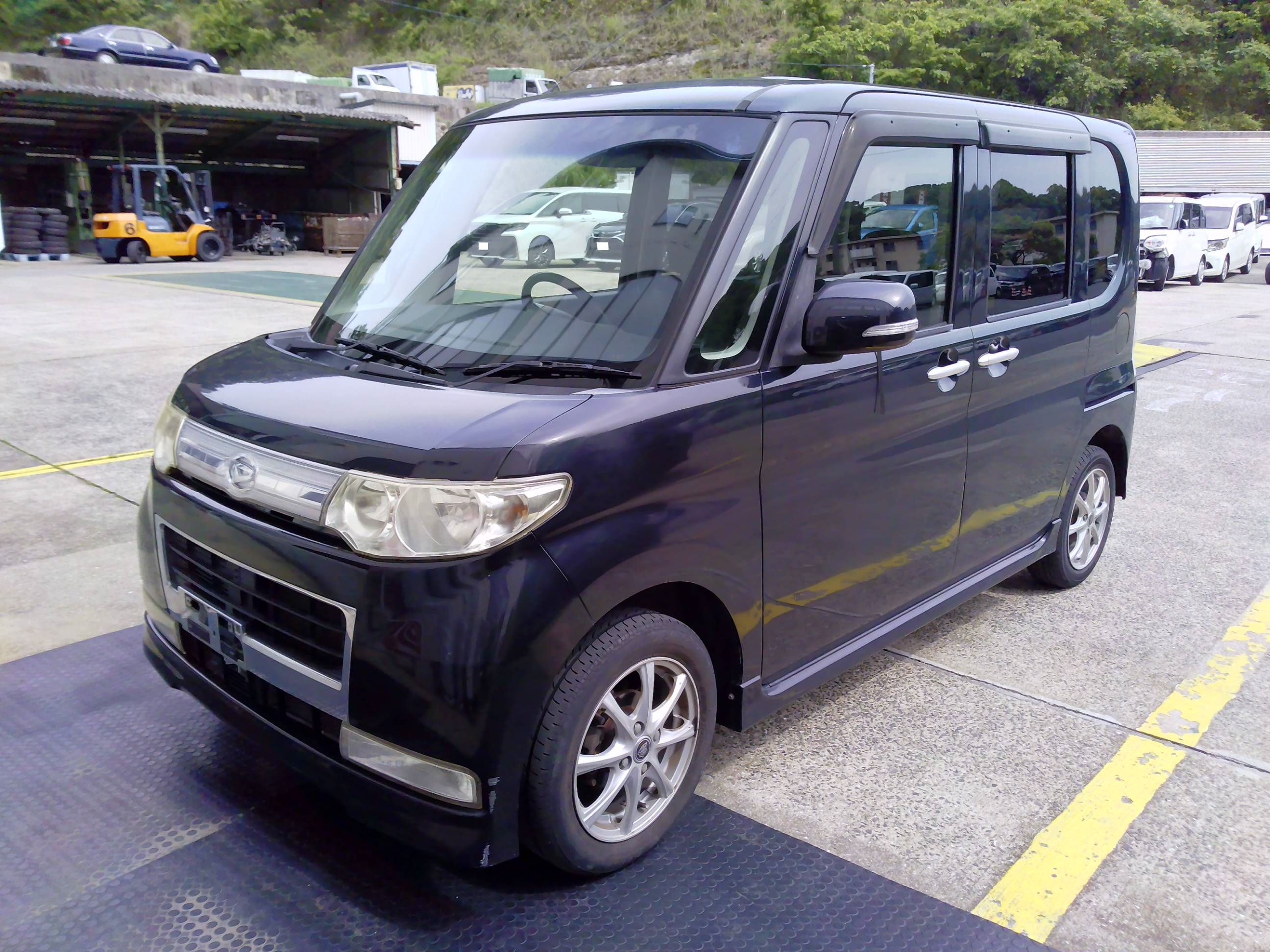 ダイハツタント平成22年式(2010年式)長崎県佐世保市の買取実績2025/10/27画像1