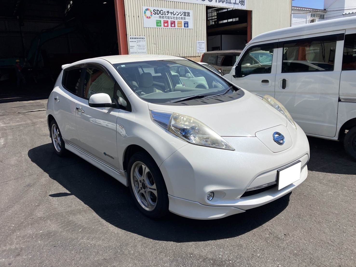 ニッサンリーフ平成24年式(2012年式)青森県八戸市の買取実績2025/11/04画像1