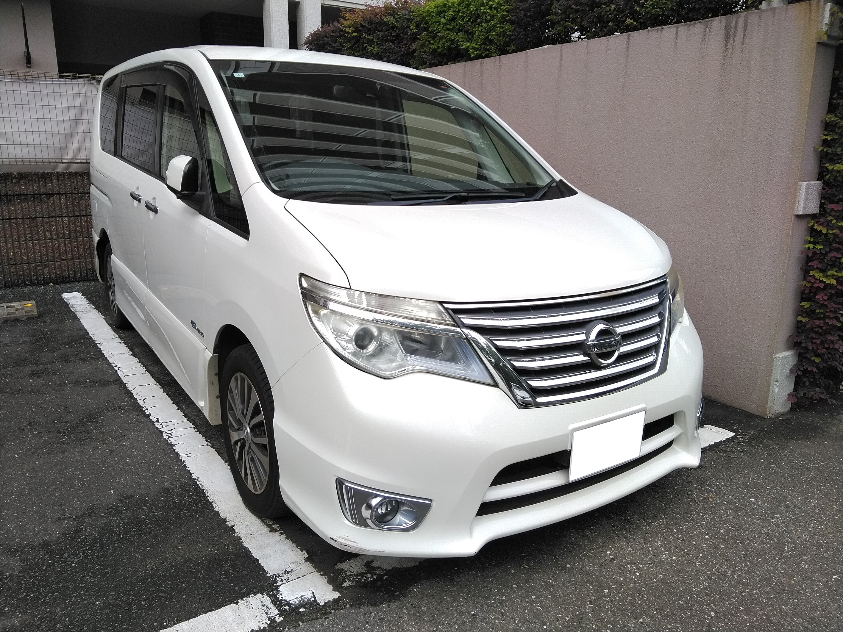 ニッサンセレナ平成24年式(2012年式)福岡県福岡市の買取実績2025/11/04画像1