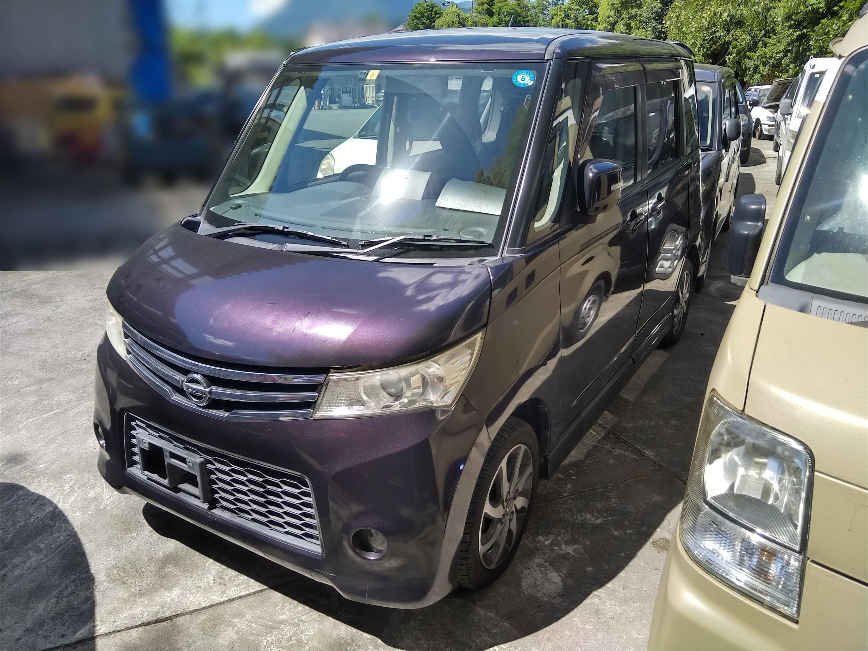 ニッサンルークス平成24年式(2012年式)福岡県福岡市の買取実績2025/11/10画像1