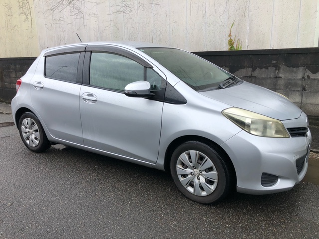 トヨタヴィッツ平成23年式(2011年式)徳島県徳島市の買取実績2025/11/04画像1