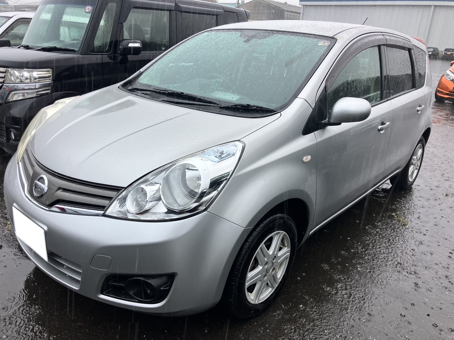 ニッサンノート平成22年式(2010年式)青森県上北郡 おいらせ町の買取実績2025/11/04画像1