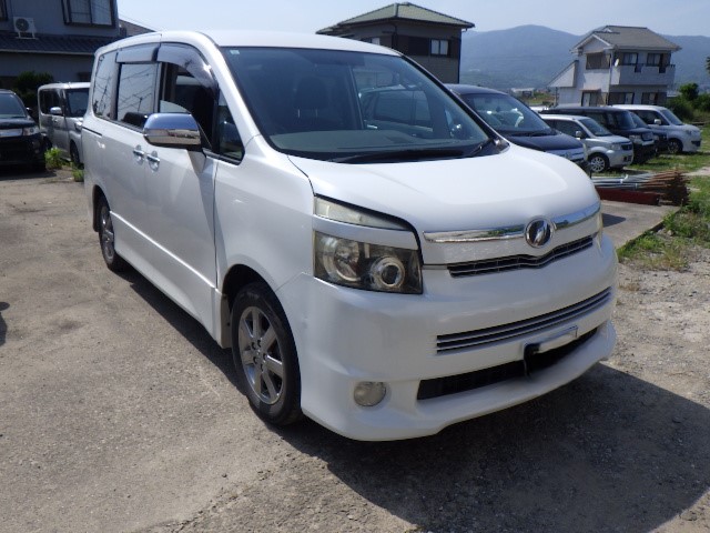 トヨタヴォクシー平成21年式(2009年式)徳島県板野郡 藍住町の買取実績2025/11/04画像1