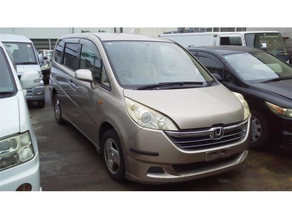 ホンダステップワゴン平成18年式(2006年式)愛媛県西条市の買取実績2025/11/04画像1