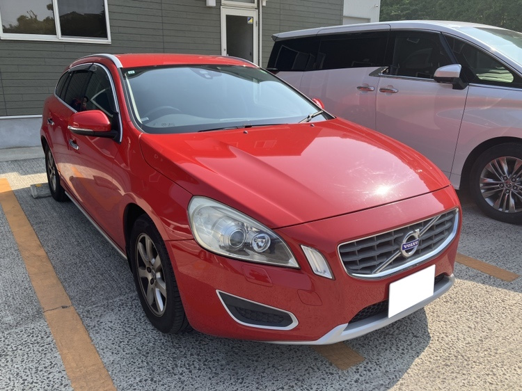 ボルボボルボ・Ｖ６０平成23年式(2011年式)長崎県長崎市の買取実績2025/11/10画像1