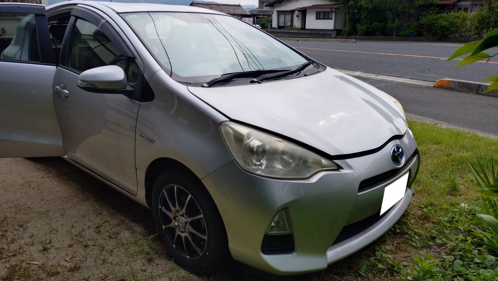 トヨタアクア平成25年式(2013年式)鳥取県東伯郡 湯梨浜町の買取実績2025/11/10画像1