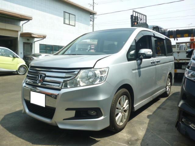 ホンダステップワゴンスパーダ平成24年式(2012年式)埼玉県上尾市の買取実績2025/11/10画像1