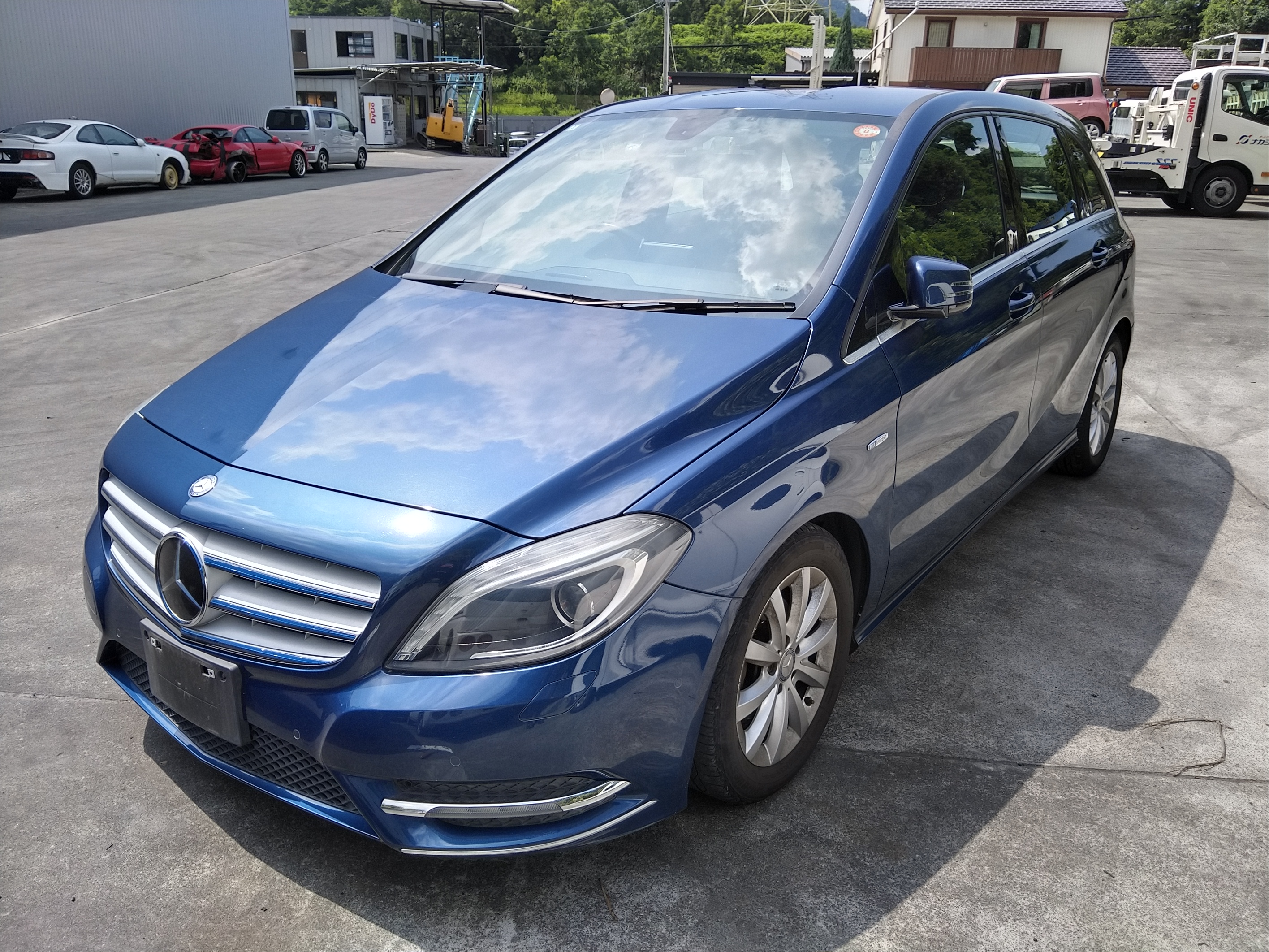 ベンツベンツ・Ｂクラス平成24年式(2012年式)福岡県福岡市の買取実績2025/11/10画像1