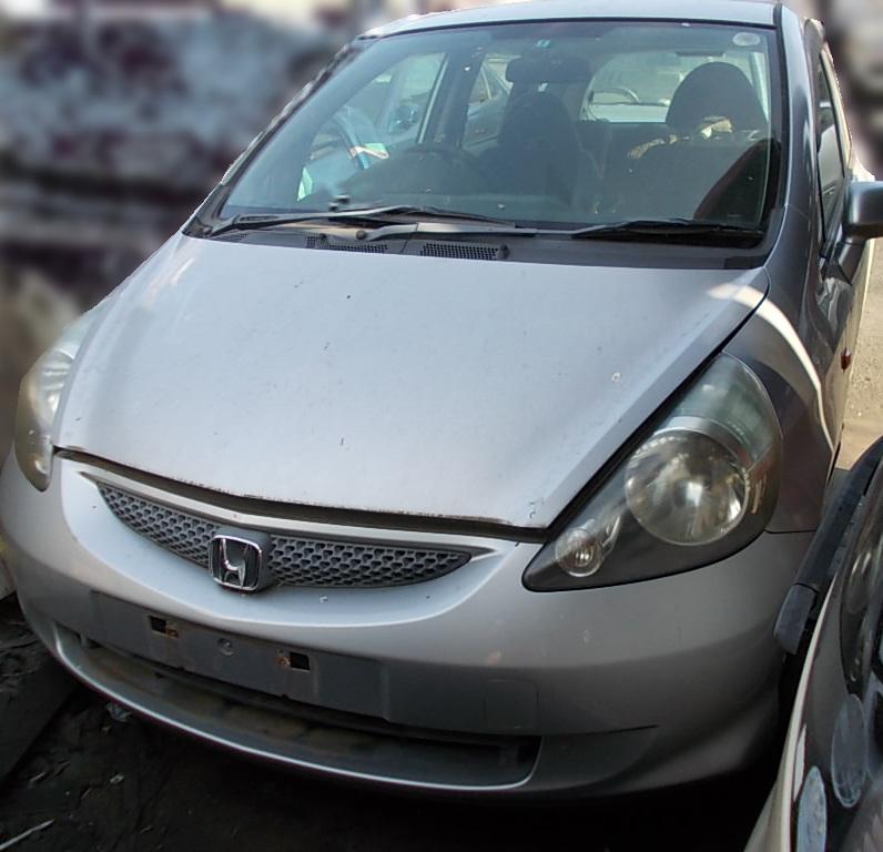 ホンダフィット平成16年式(2004年式)神奈川県伊勢原市の買取実績2026/01/15画像1