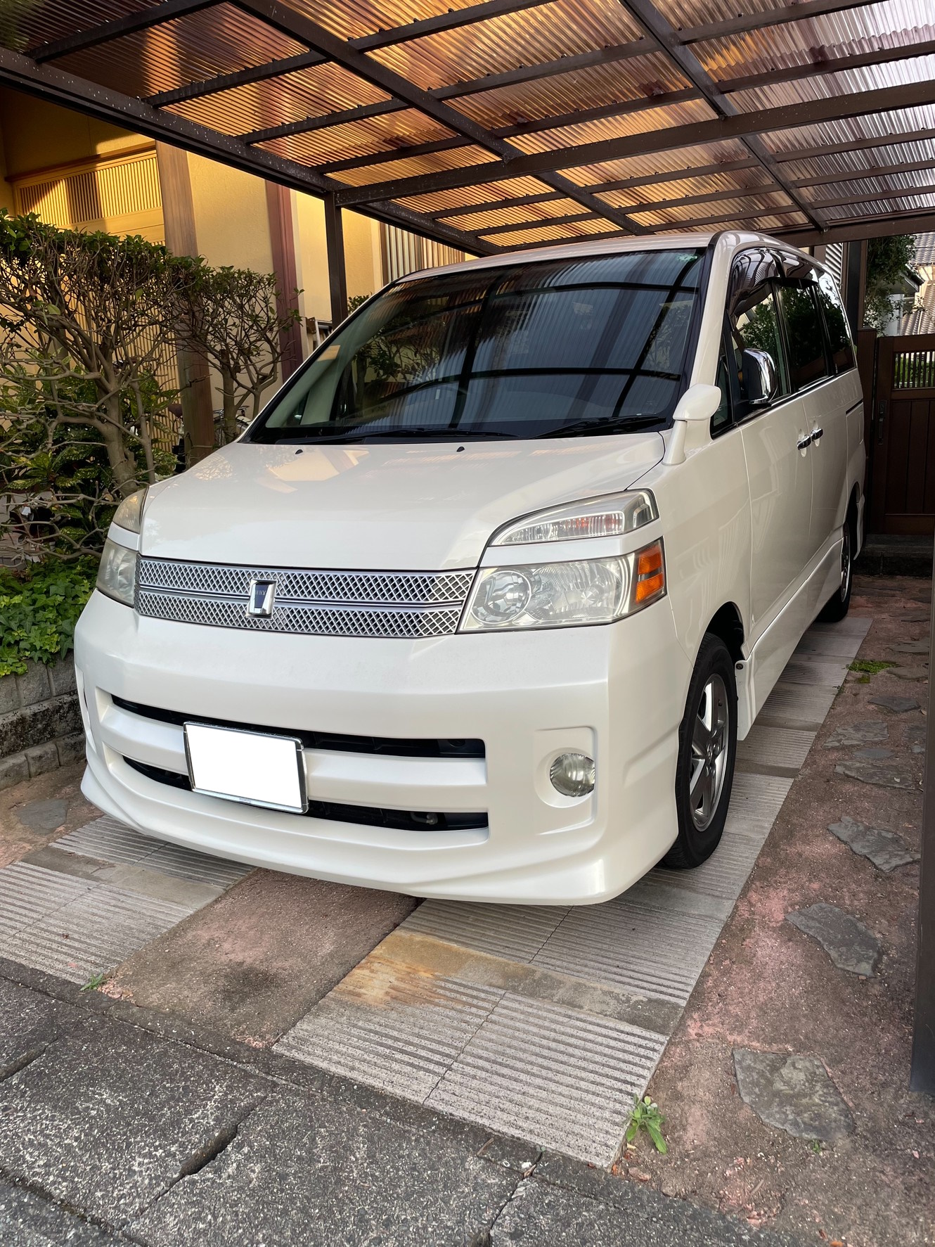 トヨタヴォクシー平成19年式(2007年式)福岡県那珂川市の買取実績2025/11/10画像1