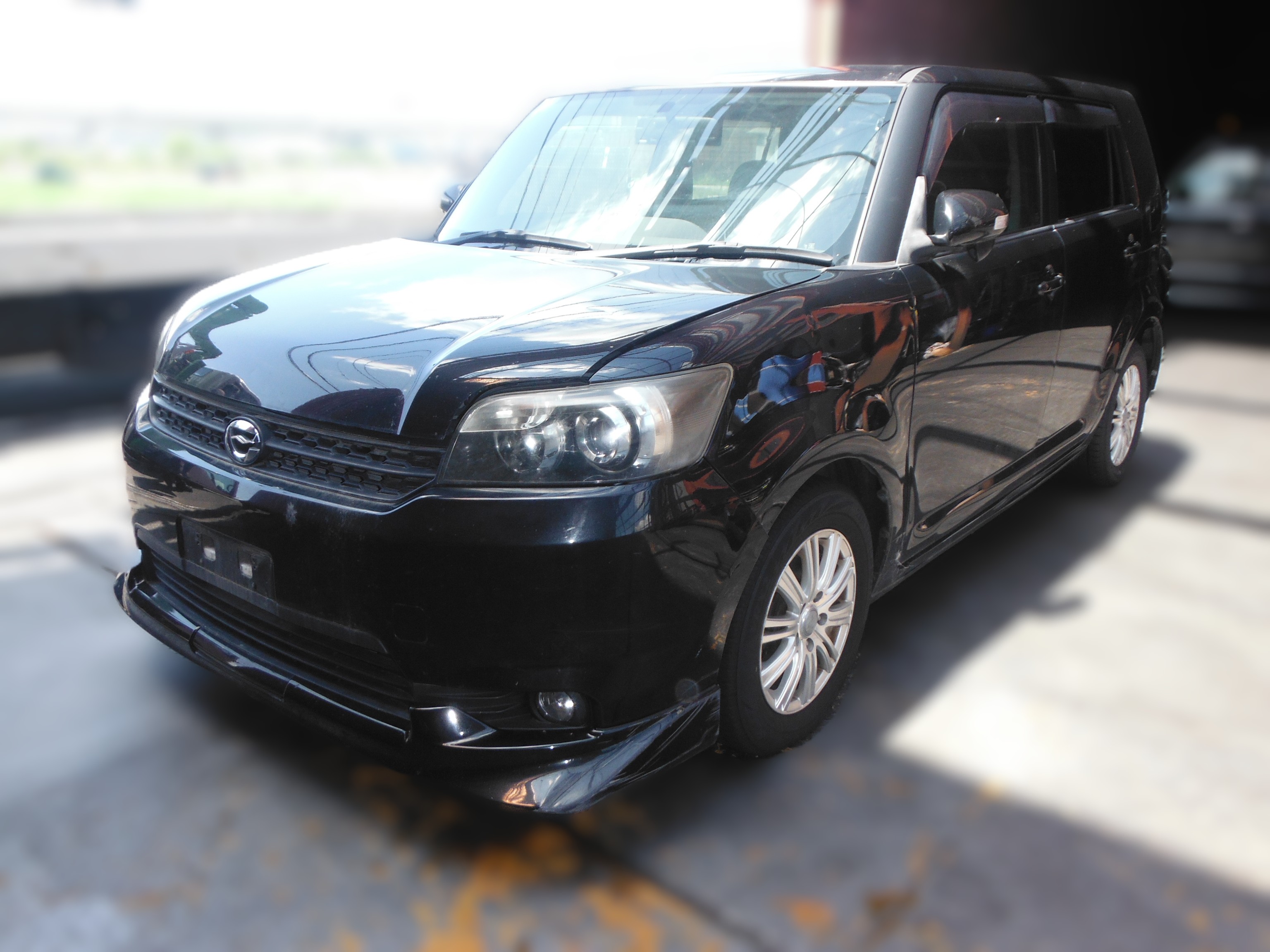 トヨタイスト不明式(年式)大阪府東大阪市の買取実績2025/11/10画像1