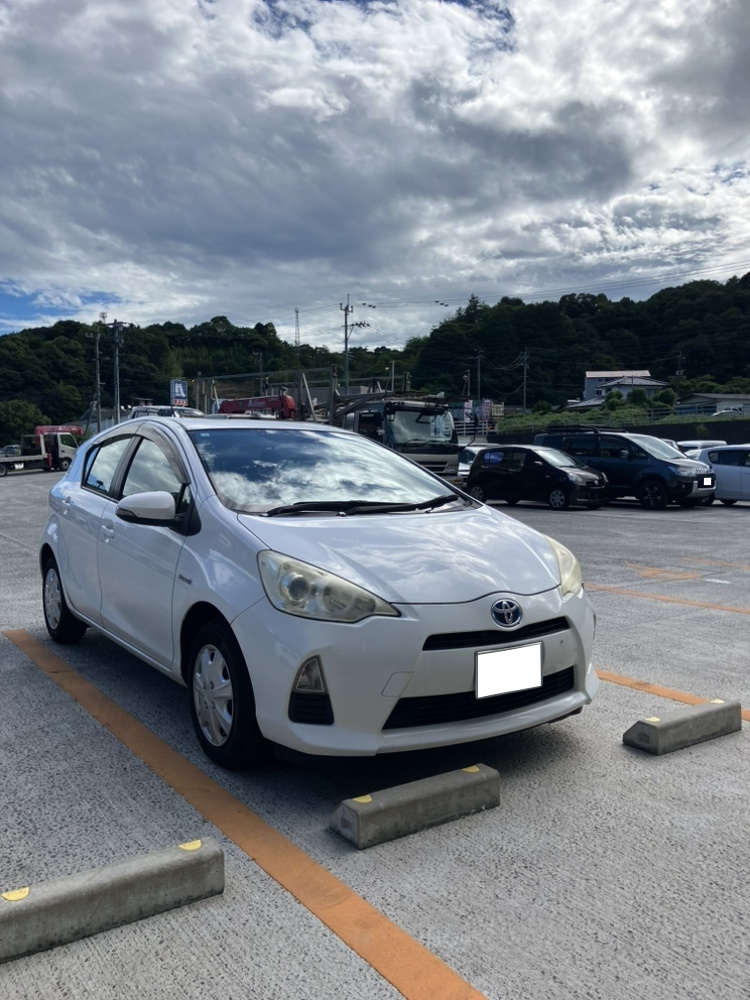 トヨタアクア平成25年式(2013年式)長崎県長崎市の買取実績2025/11/10画像1
