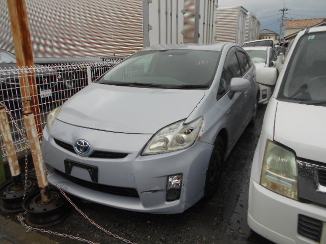 トヨタプリウス不明式(年式)山梨県甲府市の買取実績2025/11/10画像1