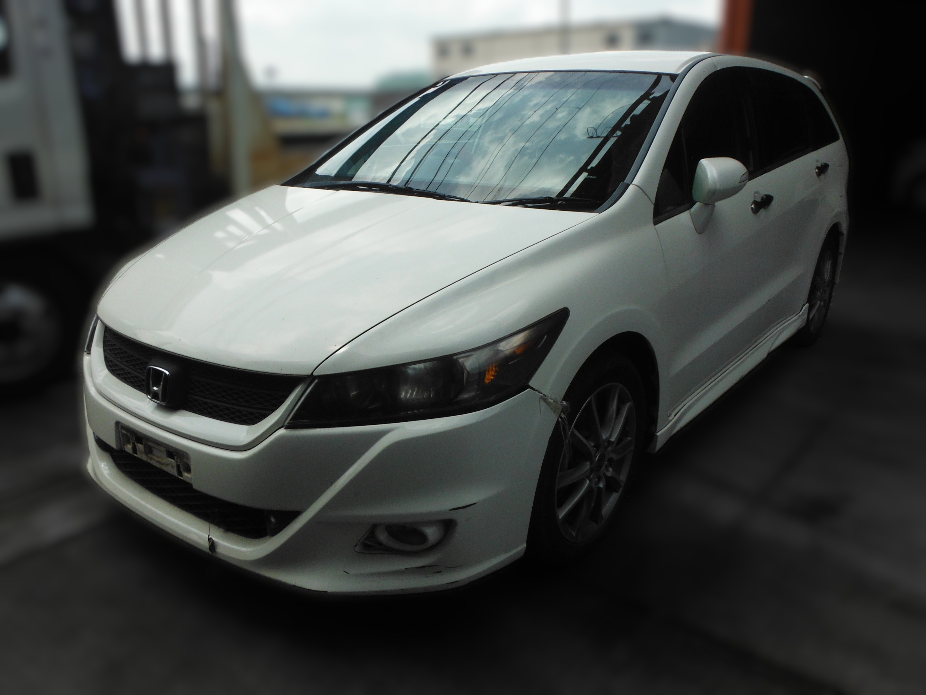 ホンダストリーム平成21年式(2009年式)大阪府大阪市の買取実績2026/01/15画像1