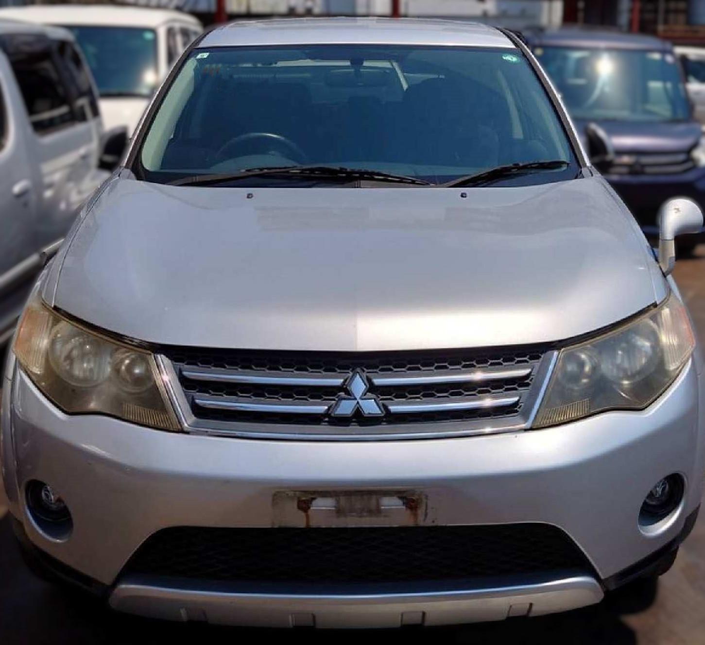 ミツビシアウトランダー不明式(年式)高知県吾川郡 いの町の買取実績2025/11/10画像1