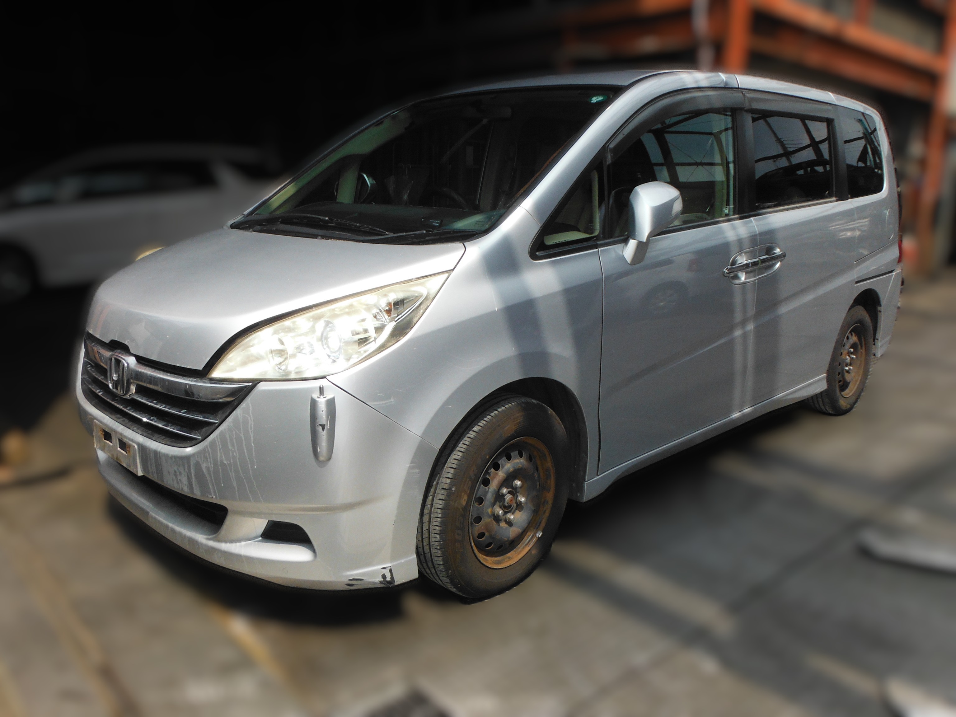 ホンダステップワゴン平成19年式(2007年式)奈良県葛城市の買取実績2026/01/15画像1