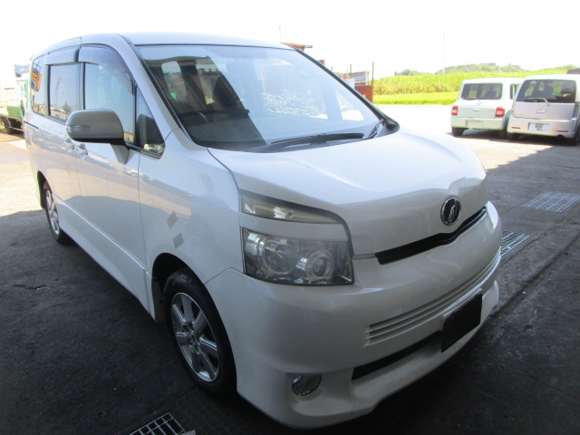 トヨタヴォクシー平成19年式(2007年式)富山県高岡市の買取実績2025/11/10画像1