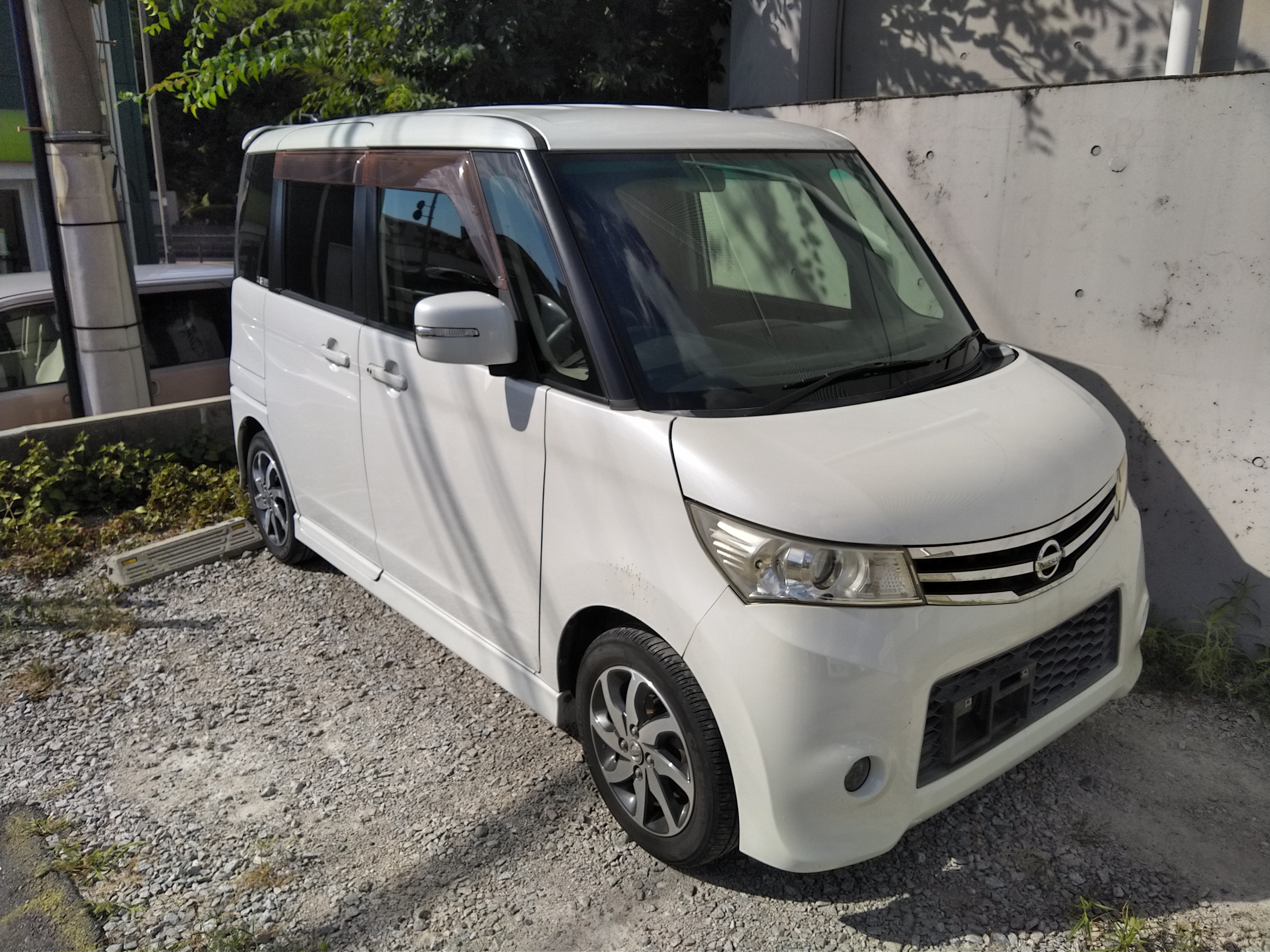 ニッサンルークス平成23年式(2011年式)福岡県福岡市の買取実績2025/11/10画像1