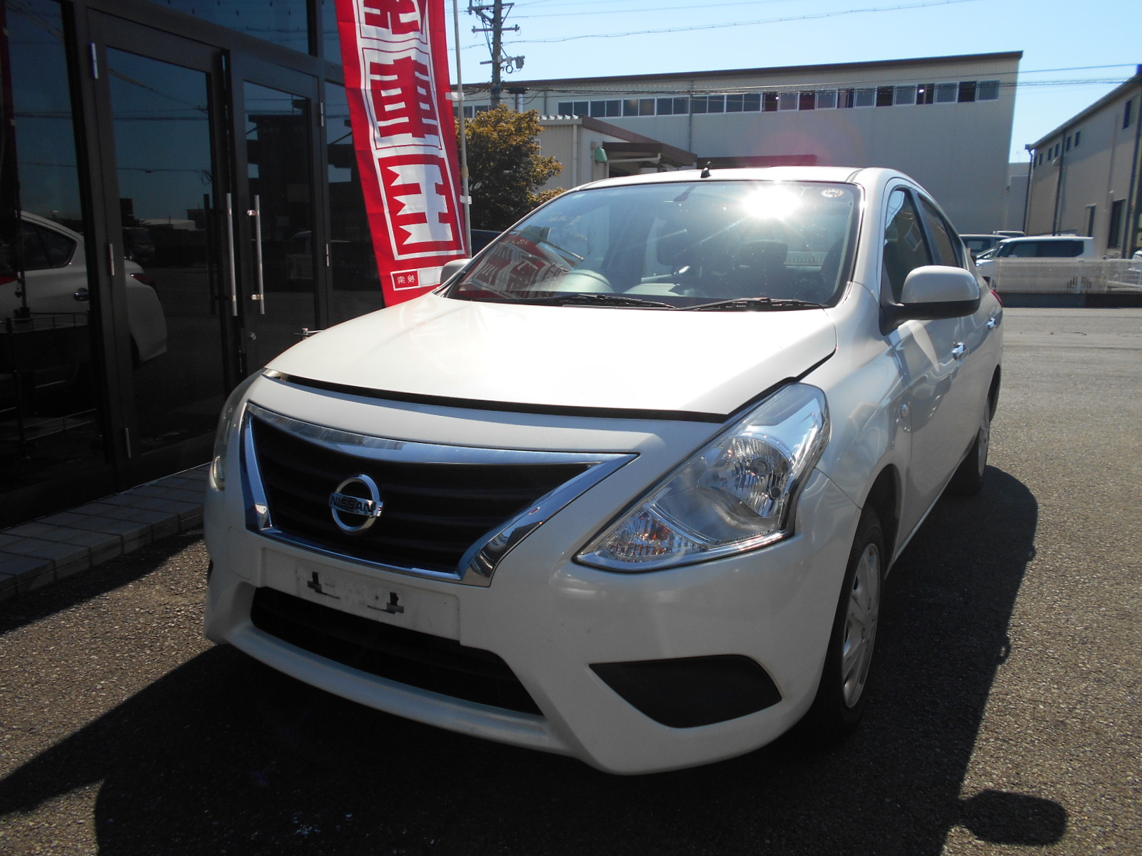 ニッサンティーダラティオ平成28年式(2016年式)静岡県牧之原市の買取実績2025/11/10画像1