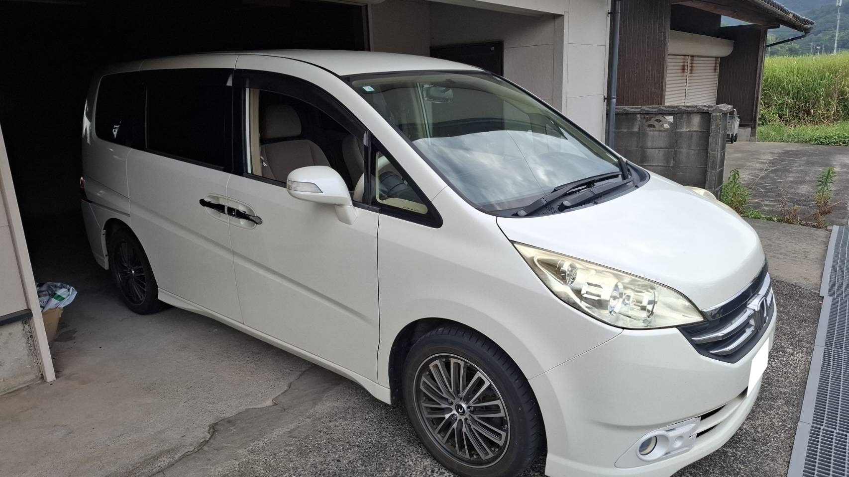 ホンダステップワゴン平成20年式(2008年式)鳥取県鳥取市の買取実績2026/01/15画像1