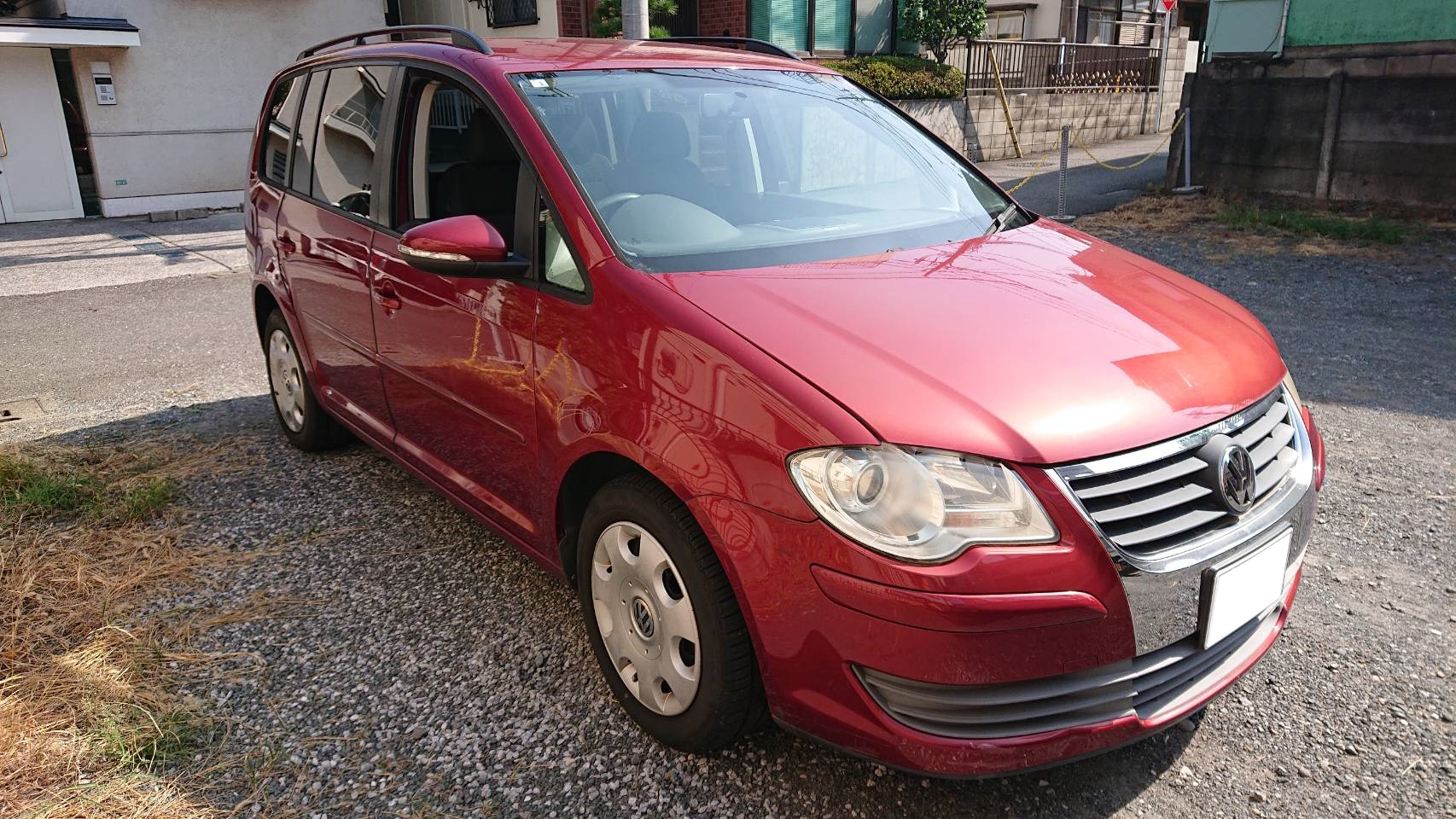 フォルクスワーゲンゴルフトゥーラン平成21年式(2009年式)東京都三鷹市の買取実績2026/01/15画像1