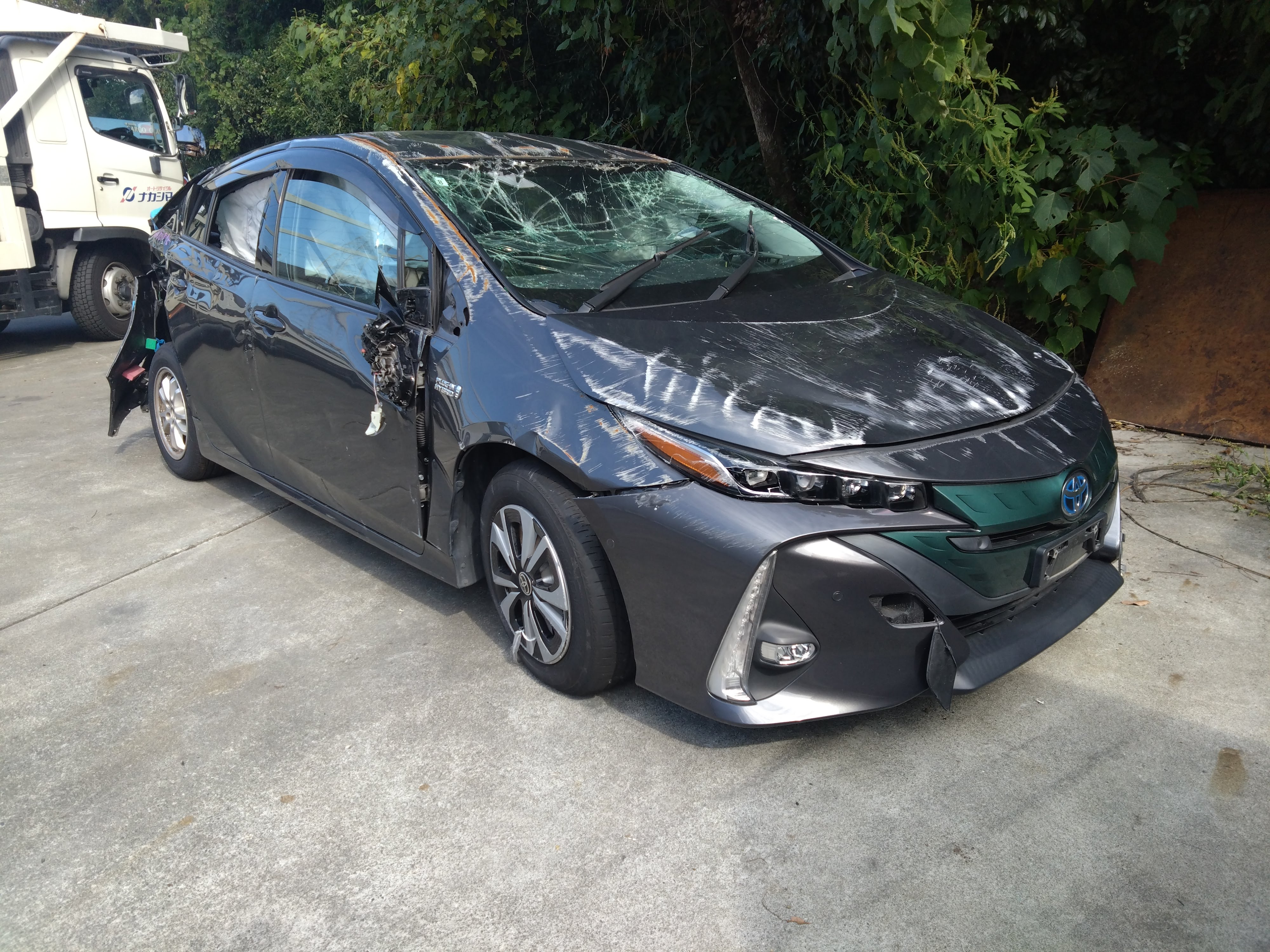 トヨタプリウス平成29年式(2017年式)福岡県久留米市の買取実績2026/02/05画像1