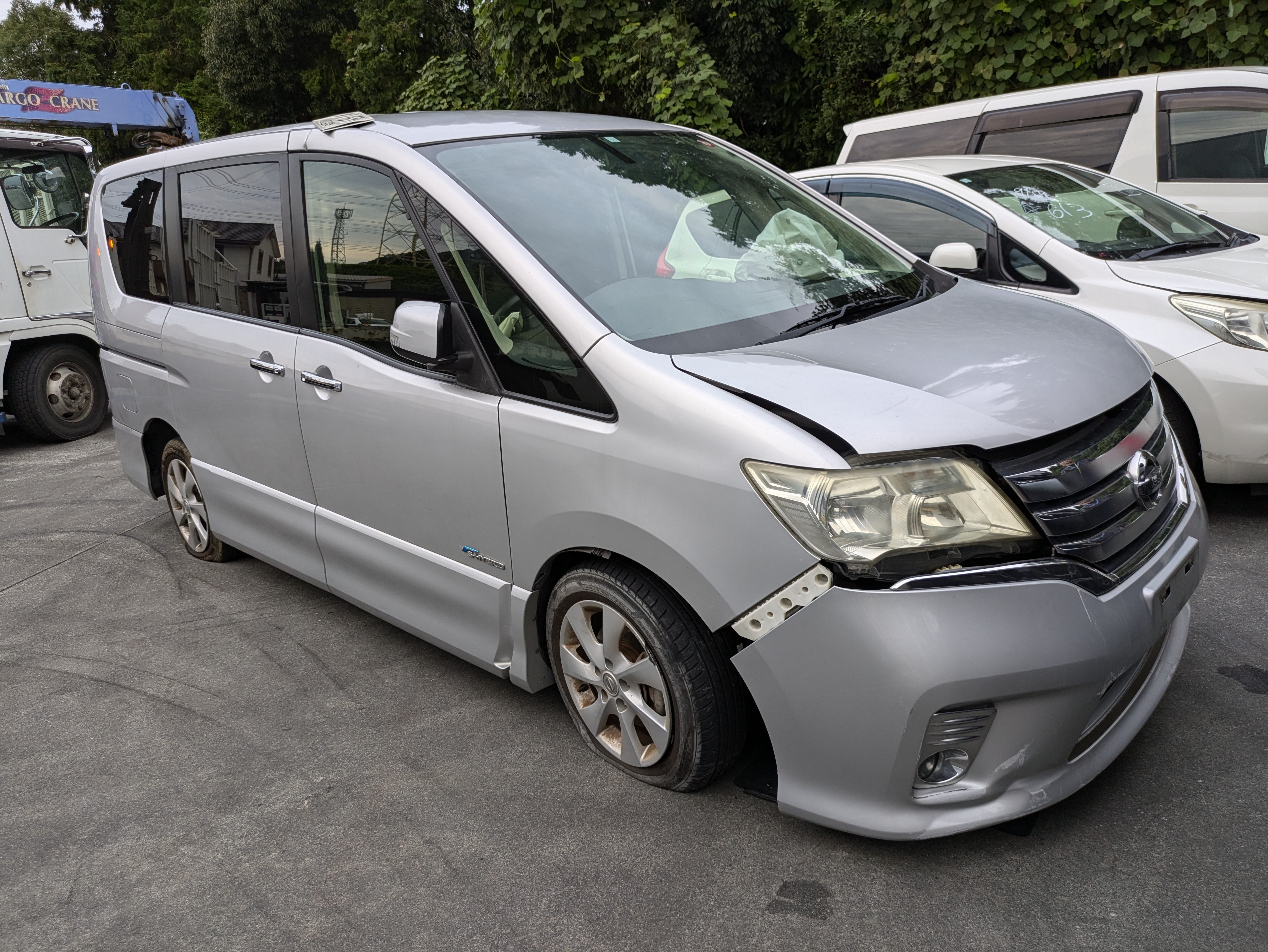 ニッサンセレナ平成24年式(2012年式)福岡県福岡市の買取実績2026/01/28画像1